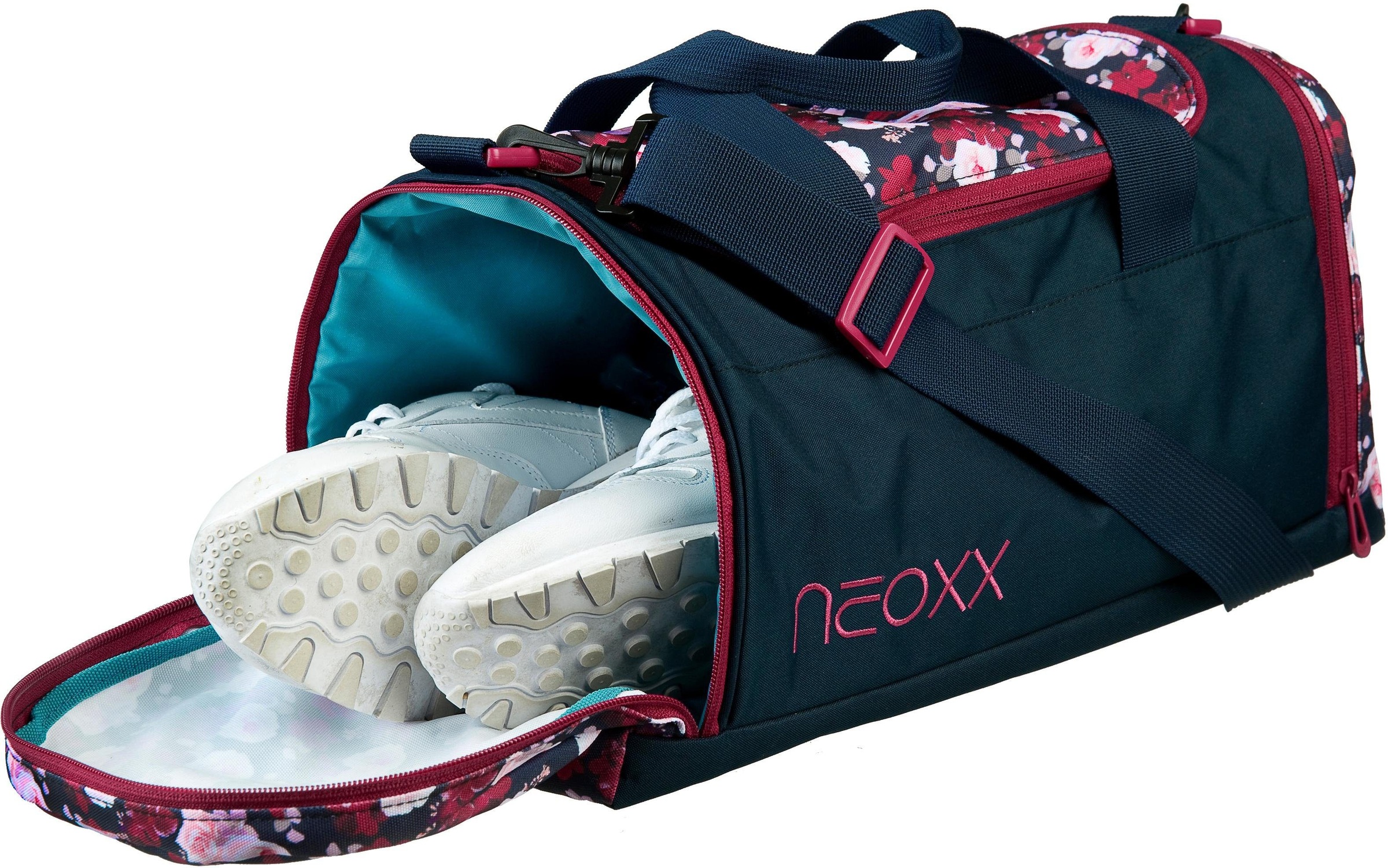 neoxx Sporttasche »Champ, My Heart Blooms«, aus recycelten PET-Flaschen
