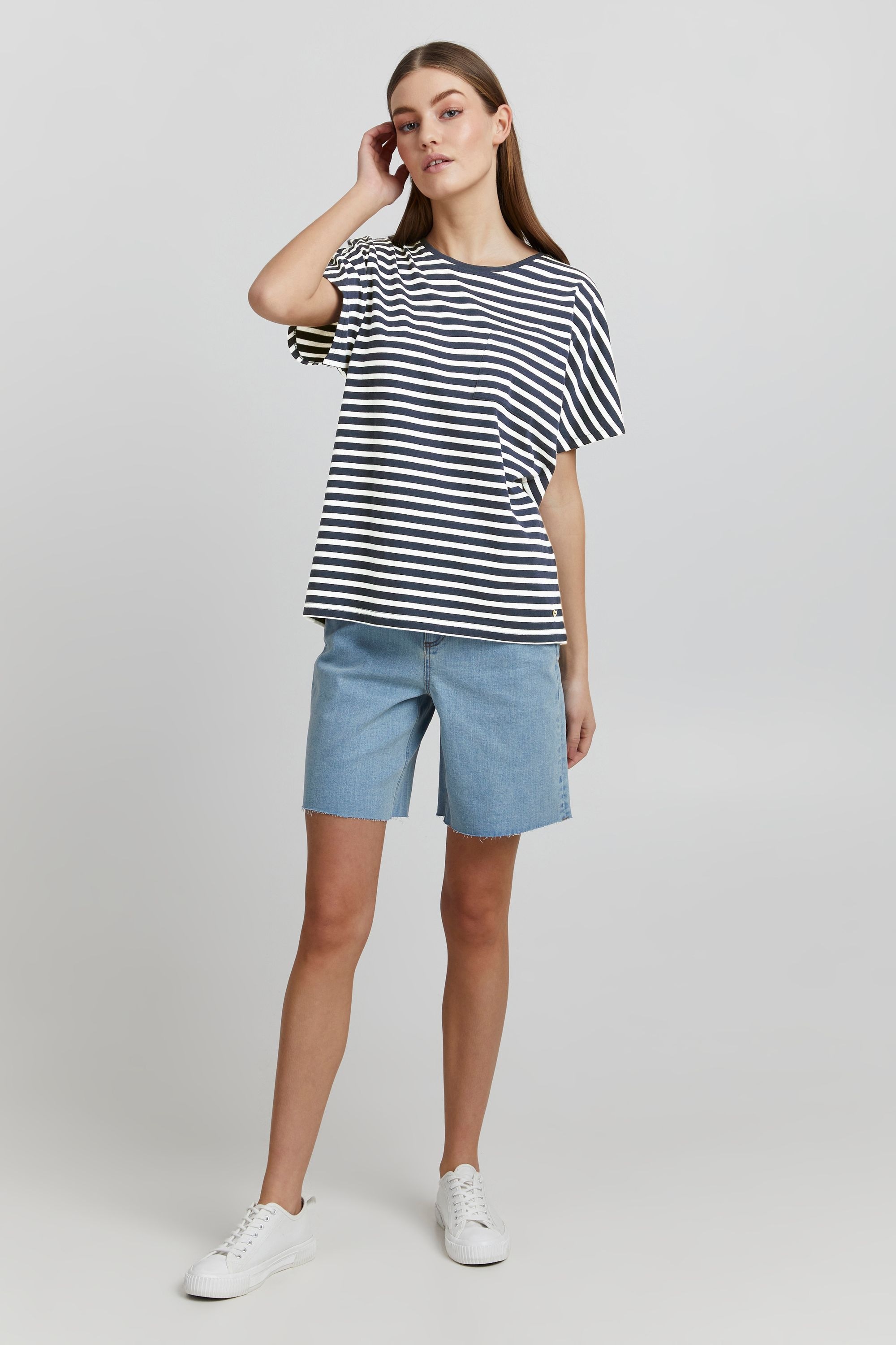 OXMO T-Shirt »T-Shirt OXSteffi«