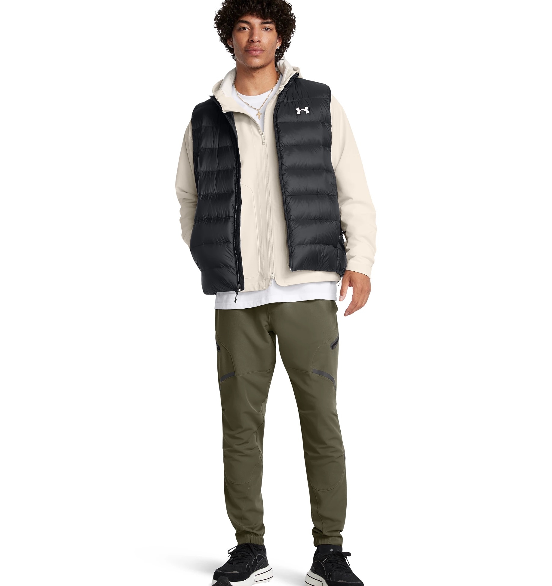 Under Armour® Daunenweste »LEGEND DOWN VEST« mit Windschutzblende, wärmende Daunenfüllung, leicht, atmungsaktiv