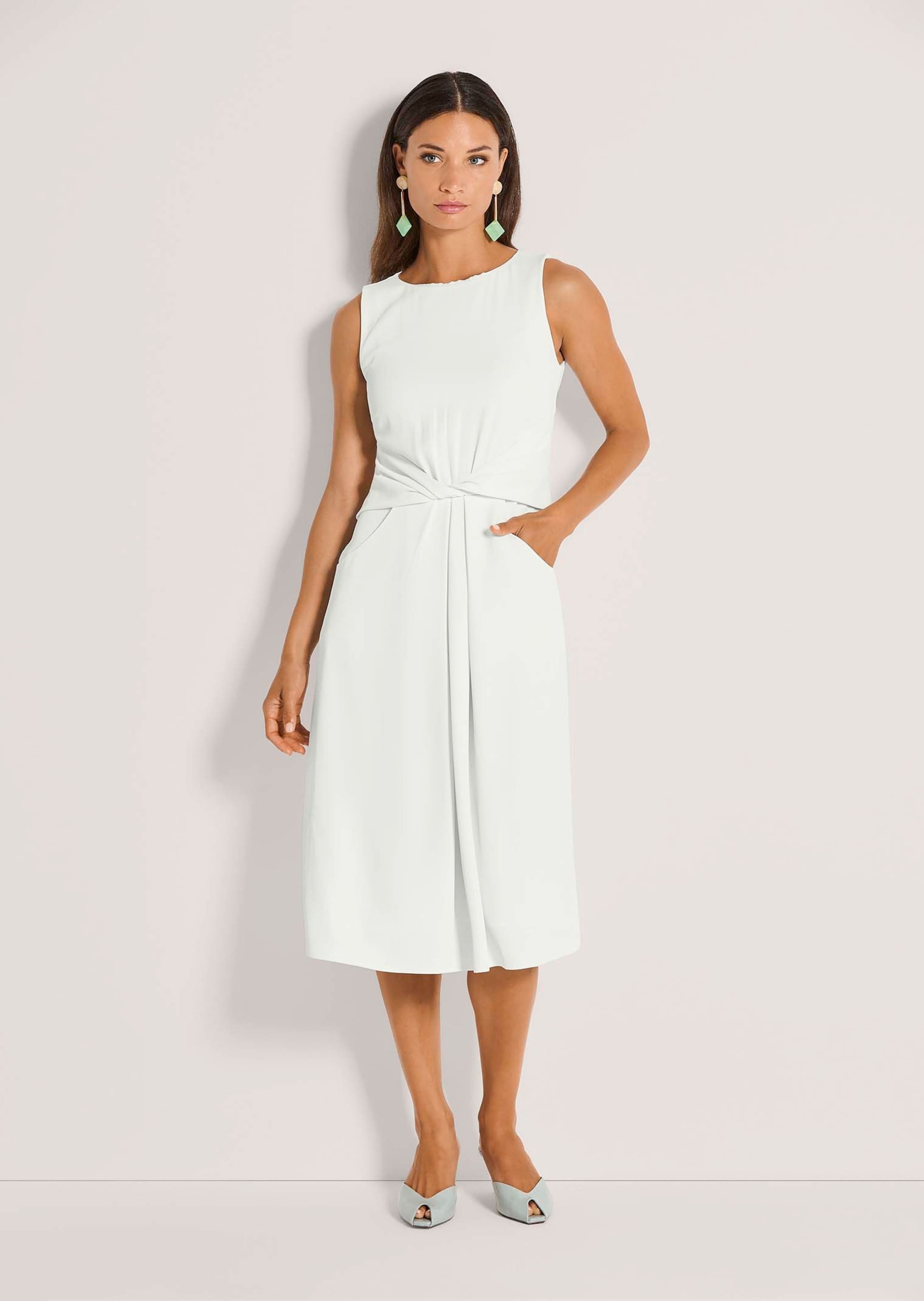 MADELEINE Sommerkleid »Jerseykleid Midikleid mit eleganter Drapierung« Eingrifftasche Kleid mit Tappierung in der Taillie im Vorderteil