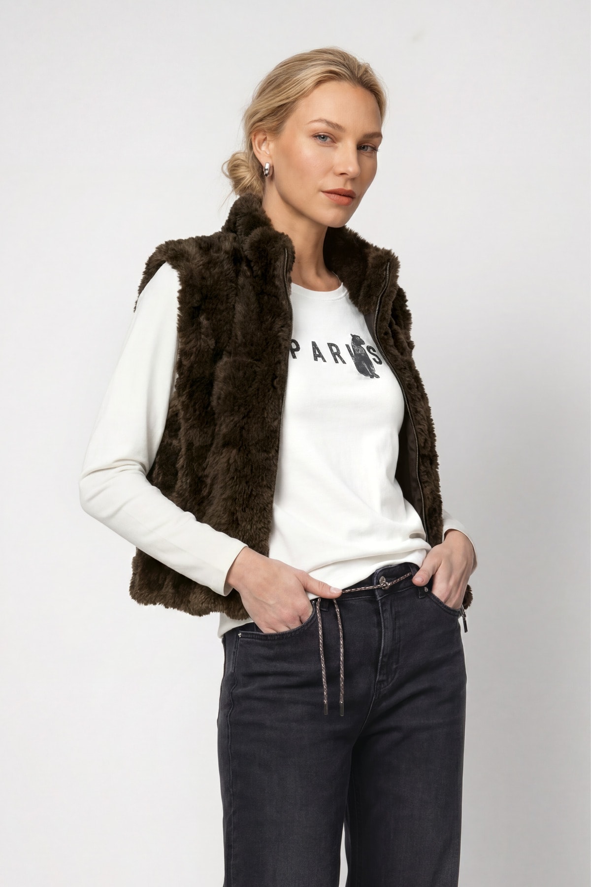 MONARI Gilet en fausse fourrure olive | 38