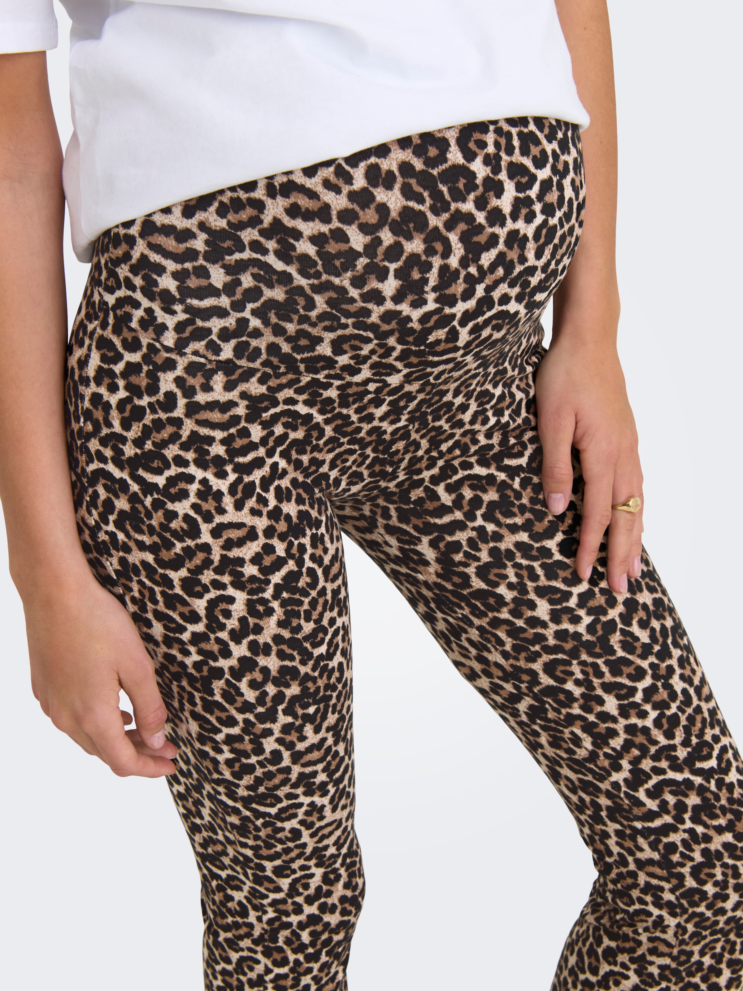 ONLY MATERNITY Umstandsleggings »OLMLOVELY LEO FLARED PANT 2-PACK NOOS«, (Packung, 2 tlg.)