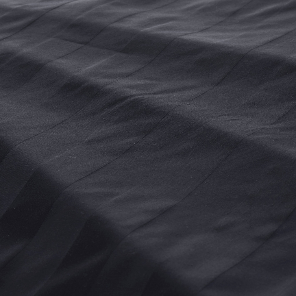 Leonique Bettwäsche »Malia in Gr. 135x200 oder 155x220 cm«, (2 tlg.), zeitlose Bettwäsche aus Baumwolle, Bettwäsche in Satin-Qualität