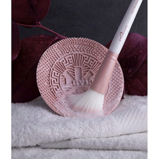 Luvia Cosmetics Kosmetikpinsel-Set »Brush Cleansing Pad - Black«, Design  für wassersparende Reinigung; passt bequem in jede Hand. online bestellen |  UNIVERSAL