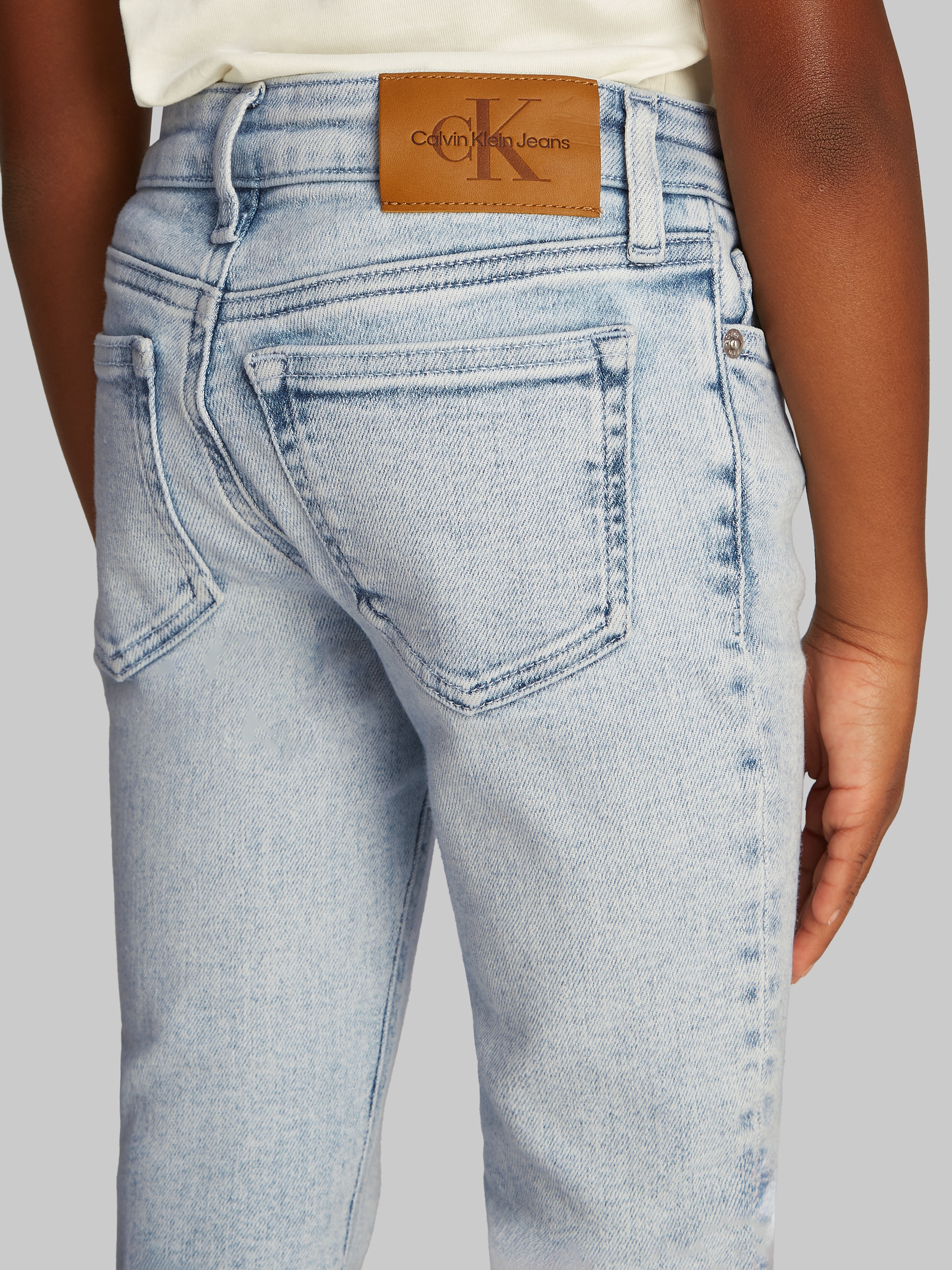 Calvin Klein Jeans Skinny-fit-Jeans »MR SKINNY DENIM CLEAN BLUE STR«, in heller Waschung