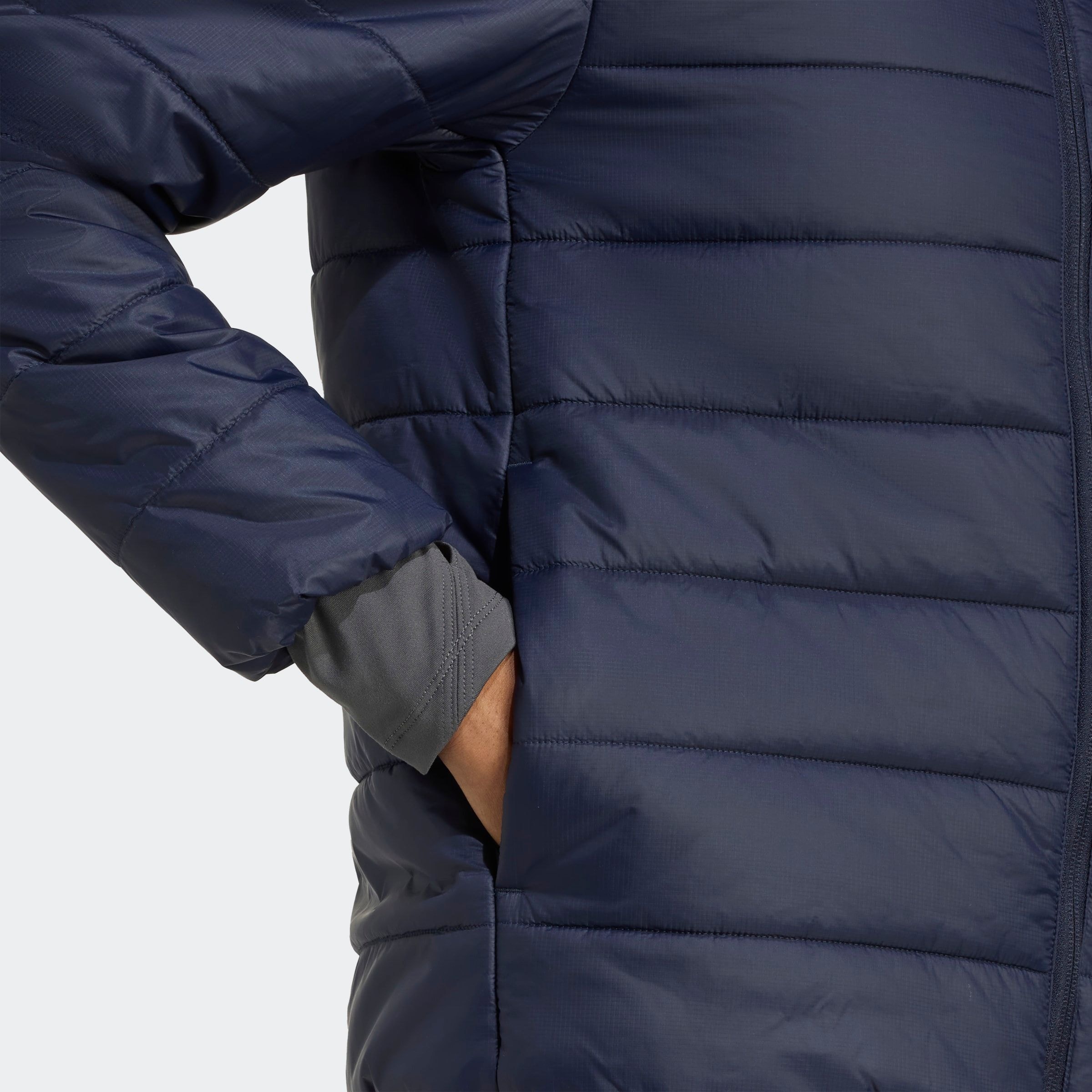 adidas TERREX Outdoorjacke »W MT ESS P HO J«, mit Kapuze, wärmend durch Climawarm Technologie, mit Kapuze