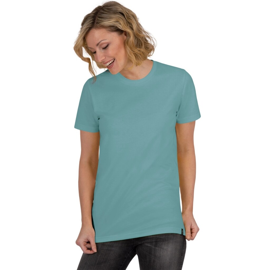 Trigema T-Shirt »TRIGEMA Slim Fit T-Shirt aus DELUXE Baumwolle«, (1 tlg.)