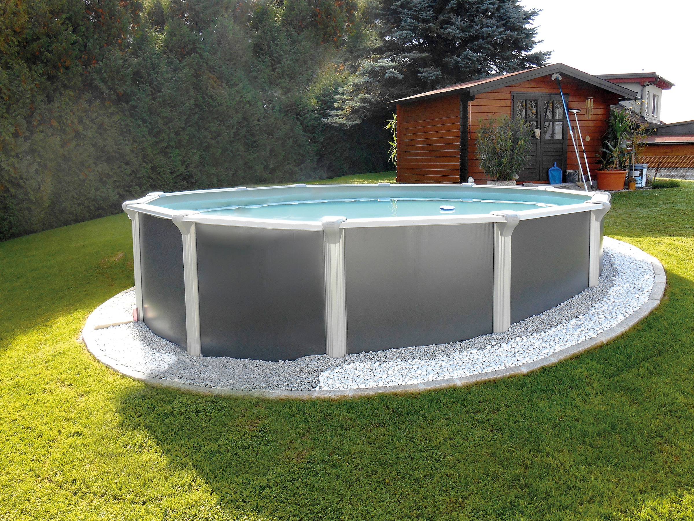 KWAD Rundpool »Supreme Design inkl. Sicherheitsleiter und Zubehör«, (Set, 5 tlg.), 5-tlg., Höhe: 132 cm, graue Innenfolie
