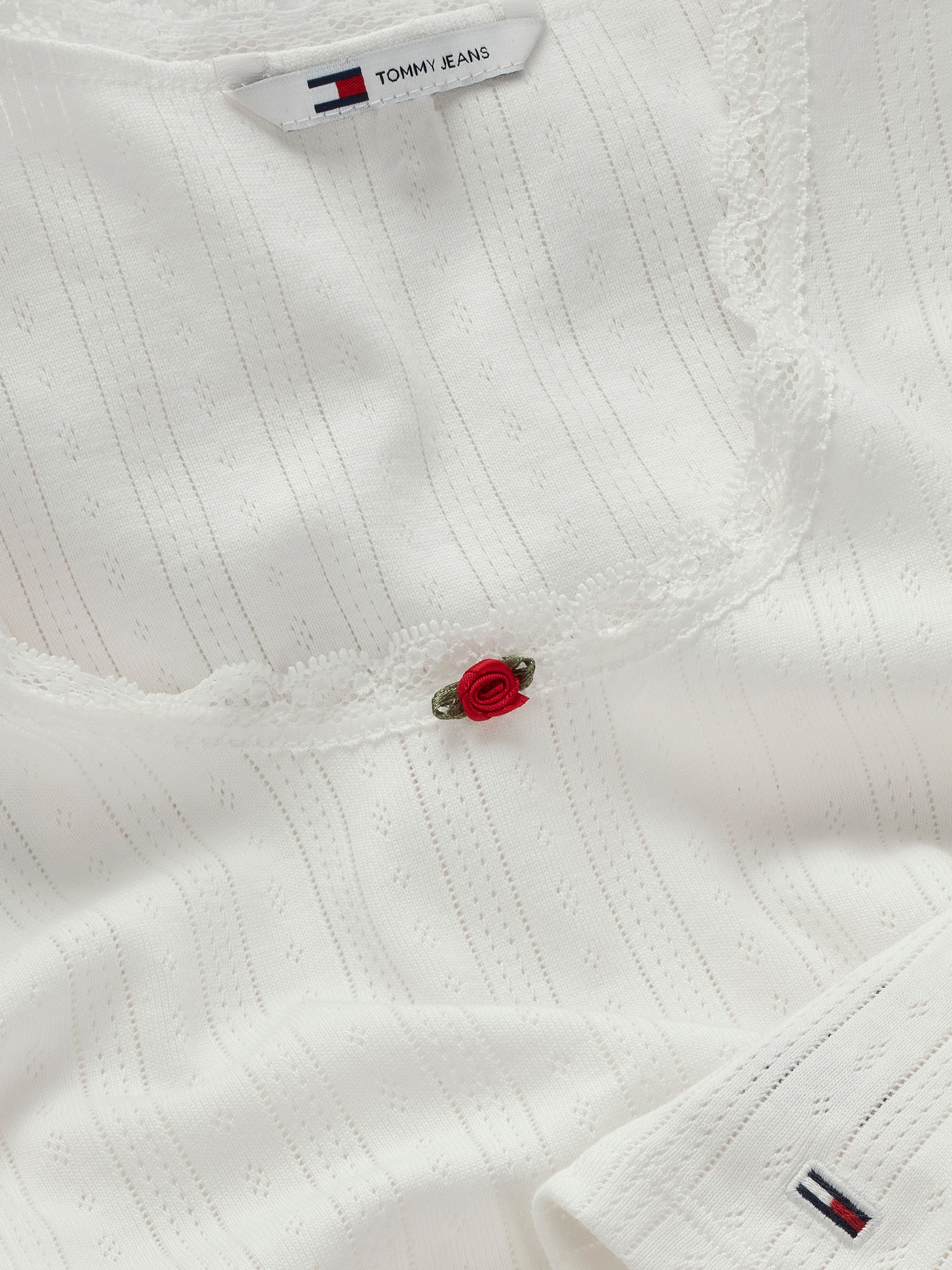 Tommy Jeans Tanktop »TJW SLIM POINTELLE TANK TOP«, mit Spitze, mit Lochmuster
