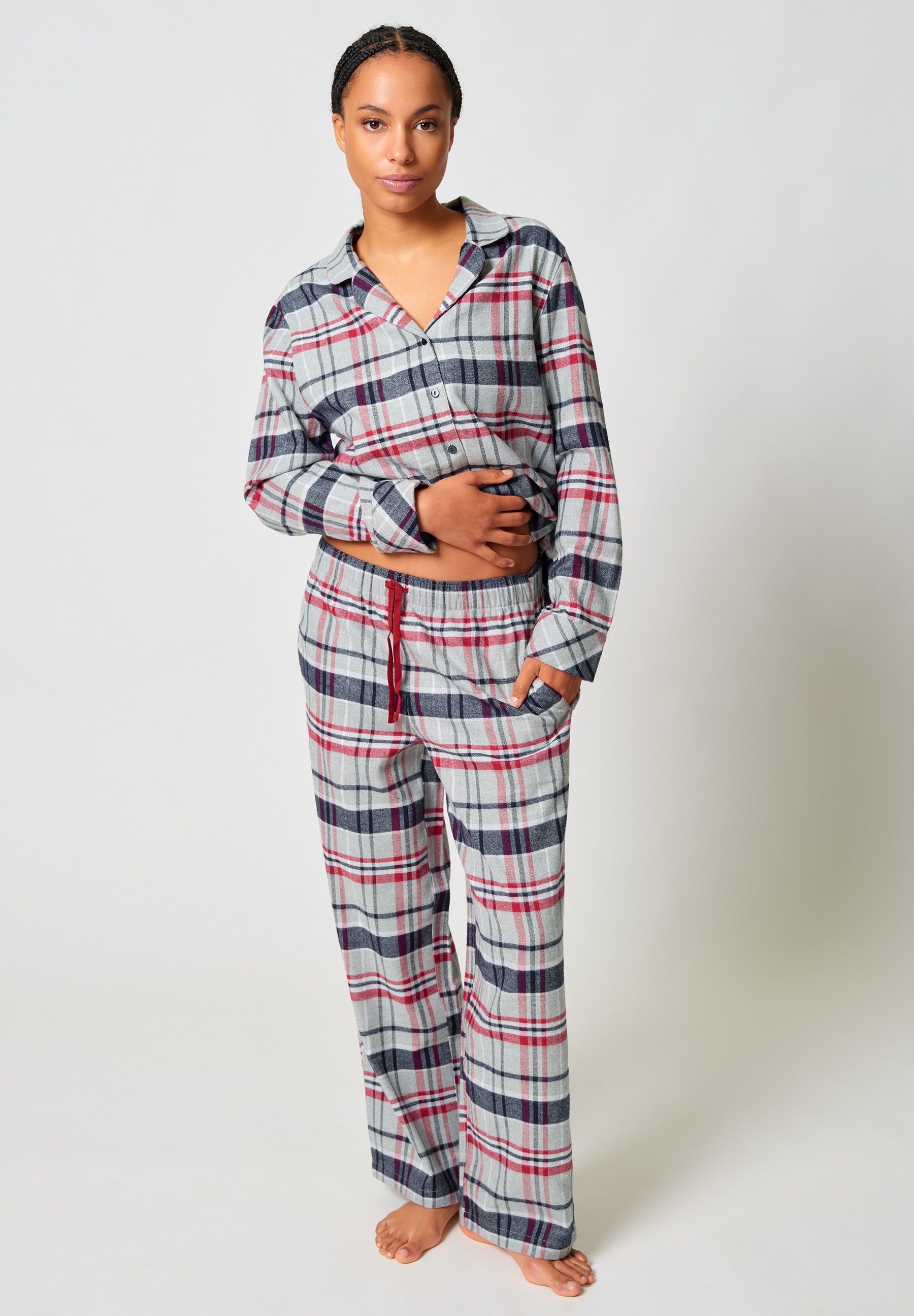 Skiny Pyjama »Night In Skiny Flanell« 2 tlg. wärmend, Cotton, kuschelig weich, Bindeband, elastischer Bund