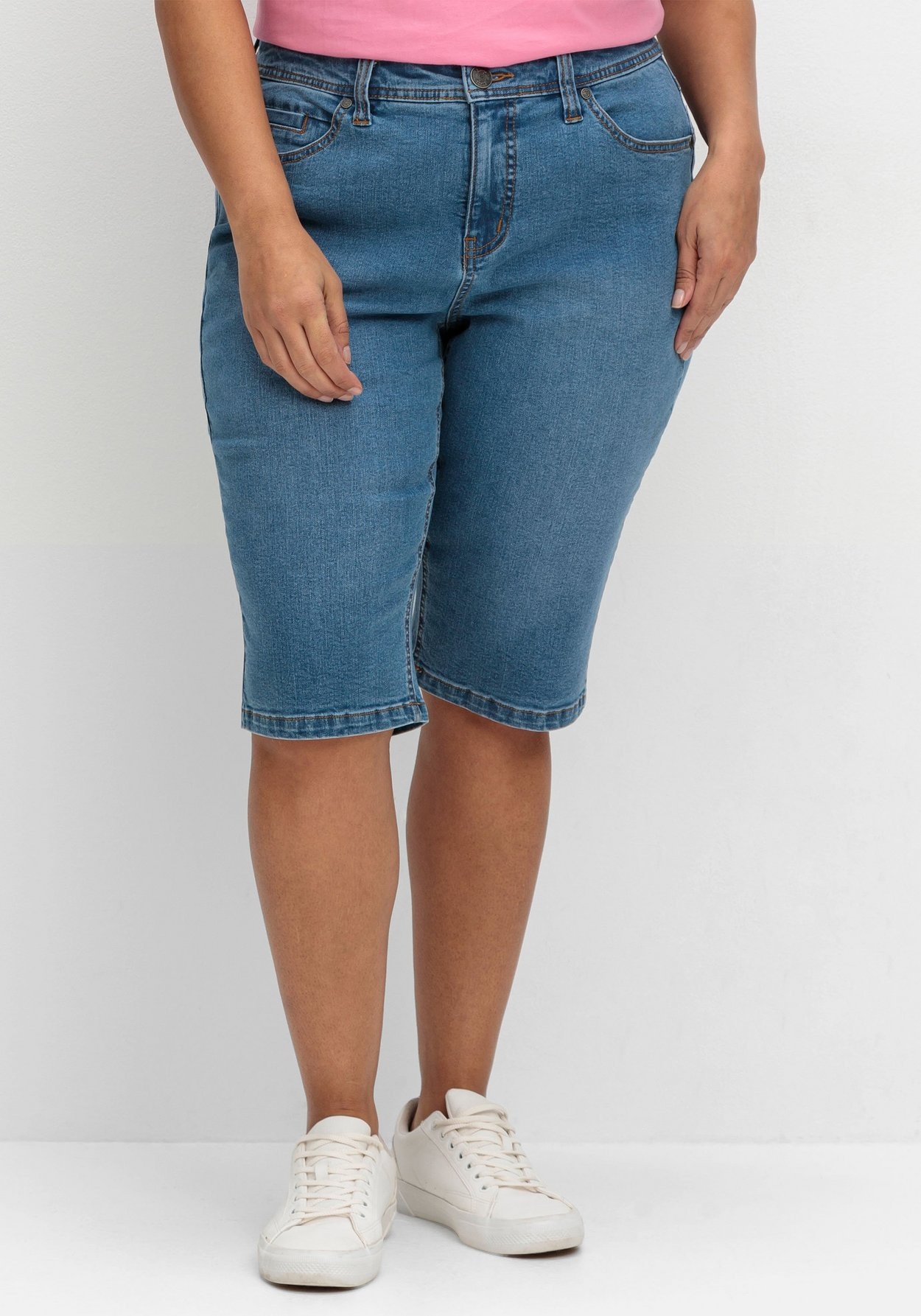 Sheego Jeansbermudas »Schmale Jeans-Bermudas im Curvy-Schnitt PIA«