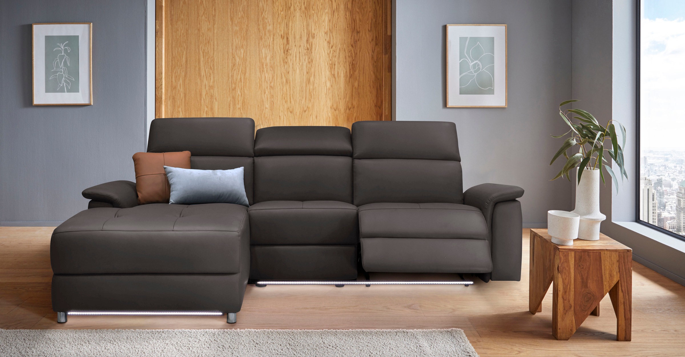 Places of Style Ecksofa »Pareli, L-Form, 259cm,m. Recamiere, Echtleder, Kunstleder, Webstoff«, man. o. elektr. Relaxfunktion, USB/Kopfteilverstellg u. LED