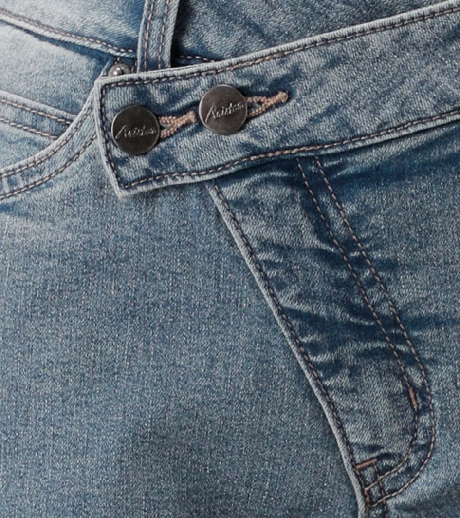 Aniston CASUAL Straight-Jeans mit extravaganten, asymmetrischem Verschluss - NEUE KOLLEKTION