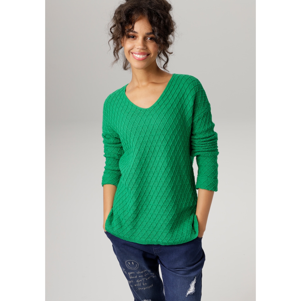 Aniston CASUAL V-Ausschnitt-Pullover, im trendigen Mustermix