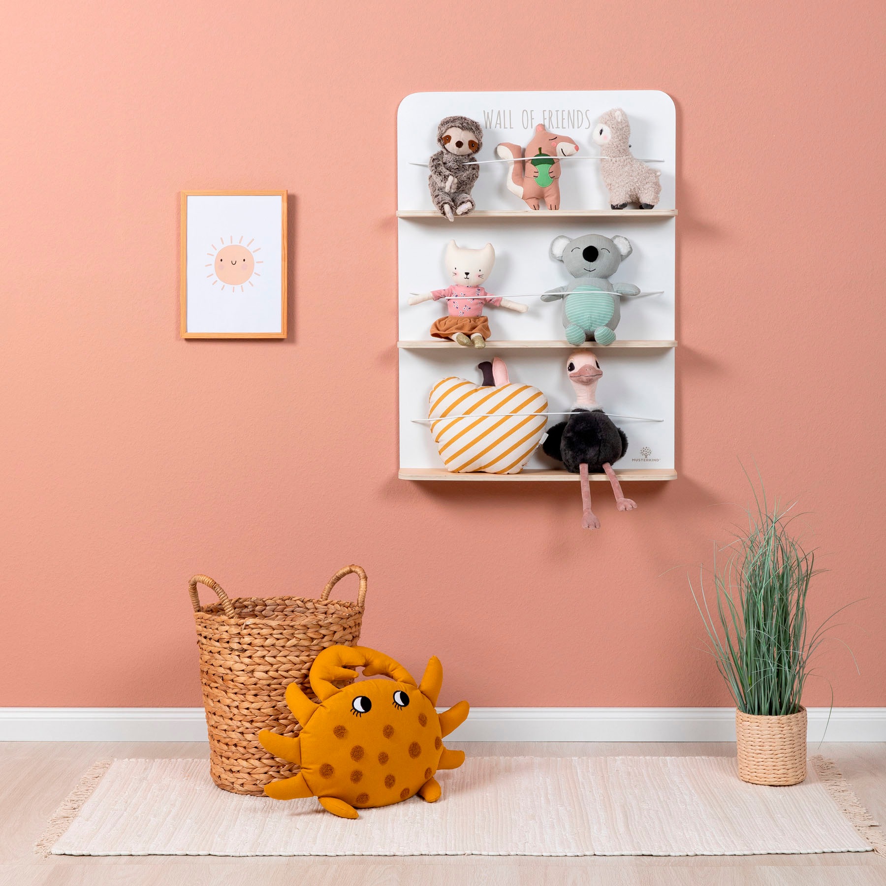 MUSTERKIND® Wandregal »Wall of Friends, weiß/natur«, FSC®-Holz aus gewissenhaft bewirtschafteten Wäldern