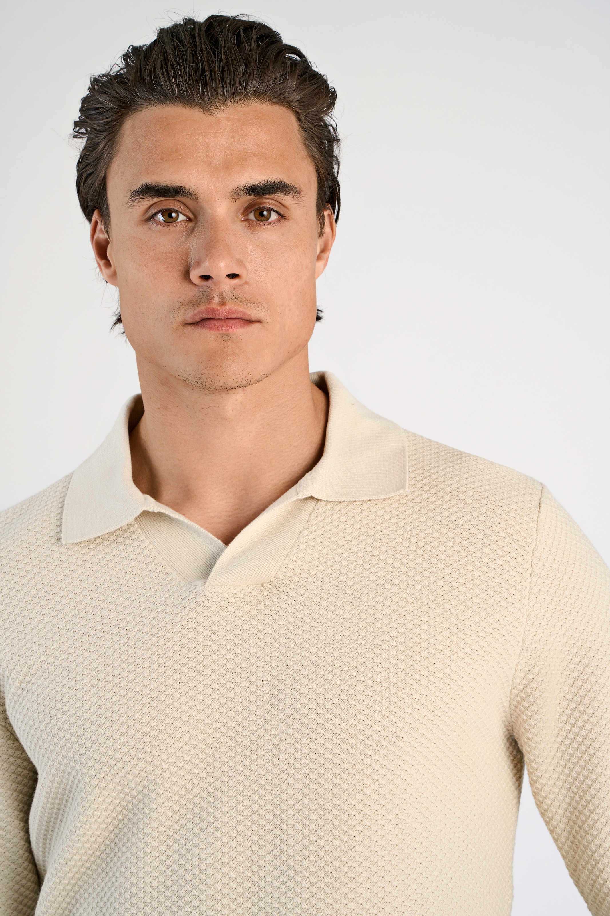 LINDBERGH Strickpullover , mit Hemdkragen und leichter Struktur
