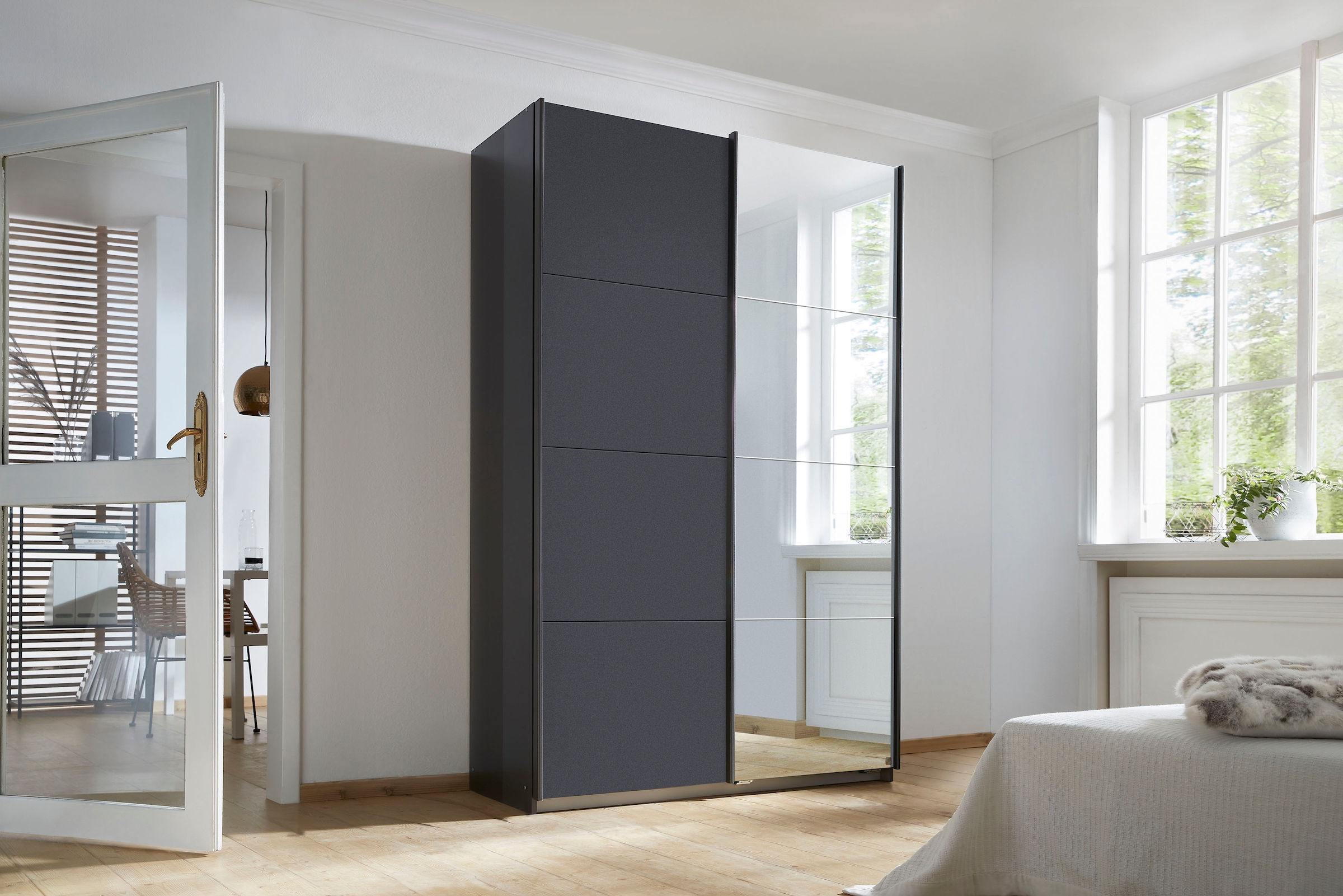 rauch Schwebetürenschrank »Subito Kleiderschrank Bestseller«, Schlafzimmerschrank Schrank Garderobe mit 4 Spiegelelementen