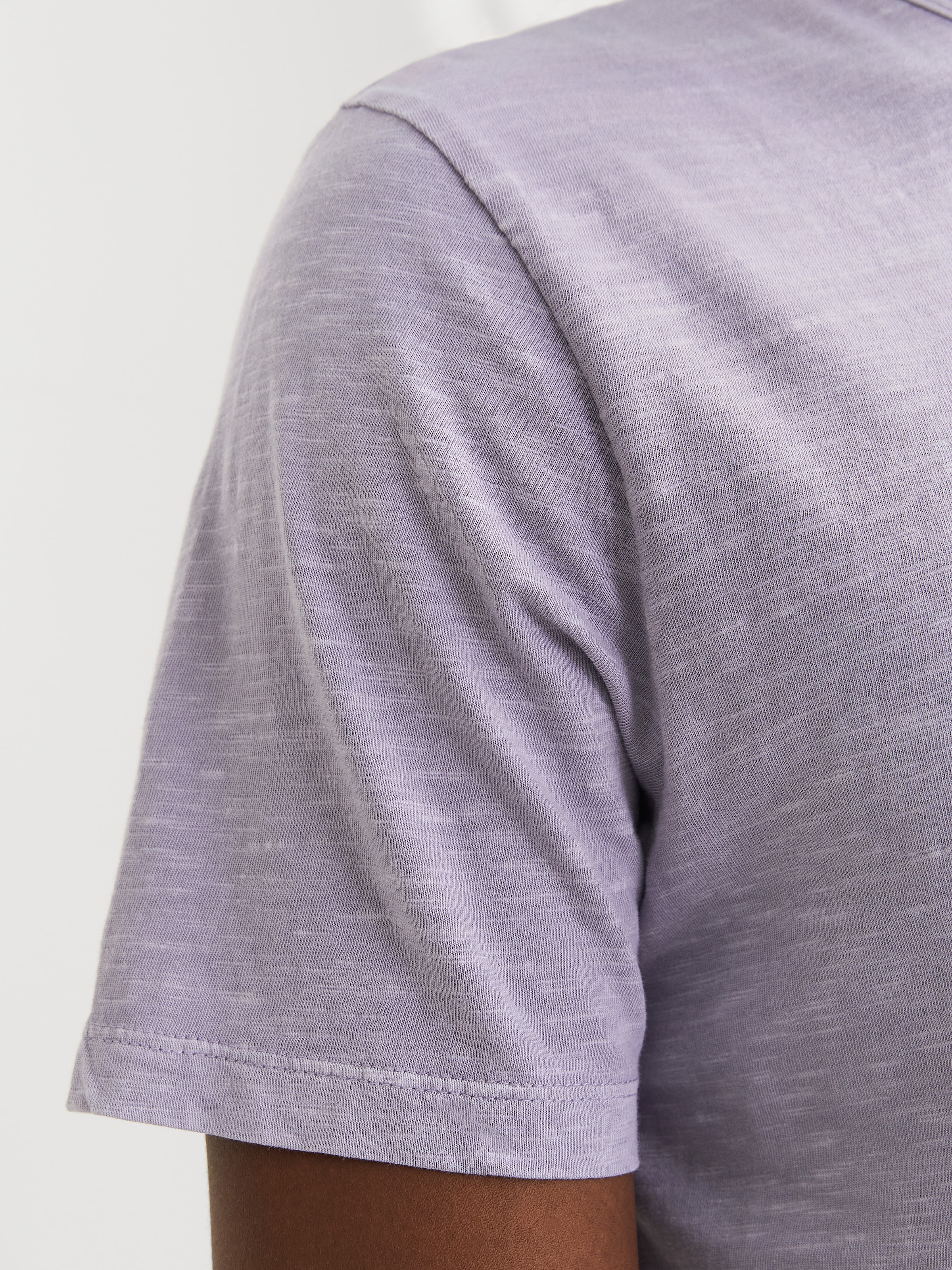 Jack & Jones T-Shirt »JJESPLIT NECK TEE SS NOOS«, mit V-Ausschnitt