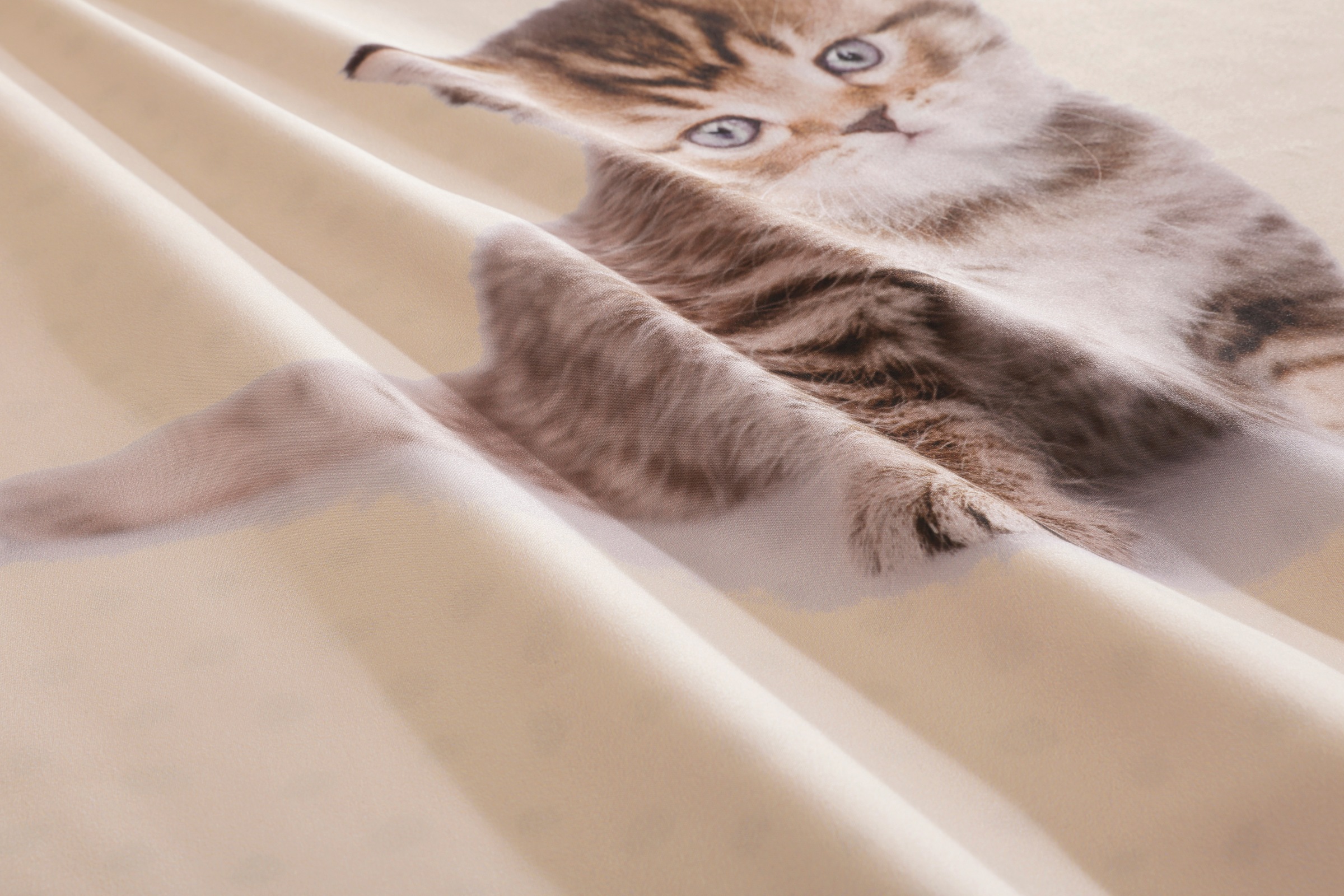 OTTO home Bettwäsche »Lyki« 2 Stk. ab Größe 135x200 cm, 100% Polyester, Katze, Pferd, Löwe, Pinguin