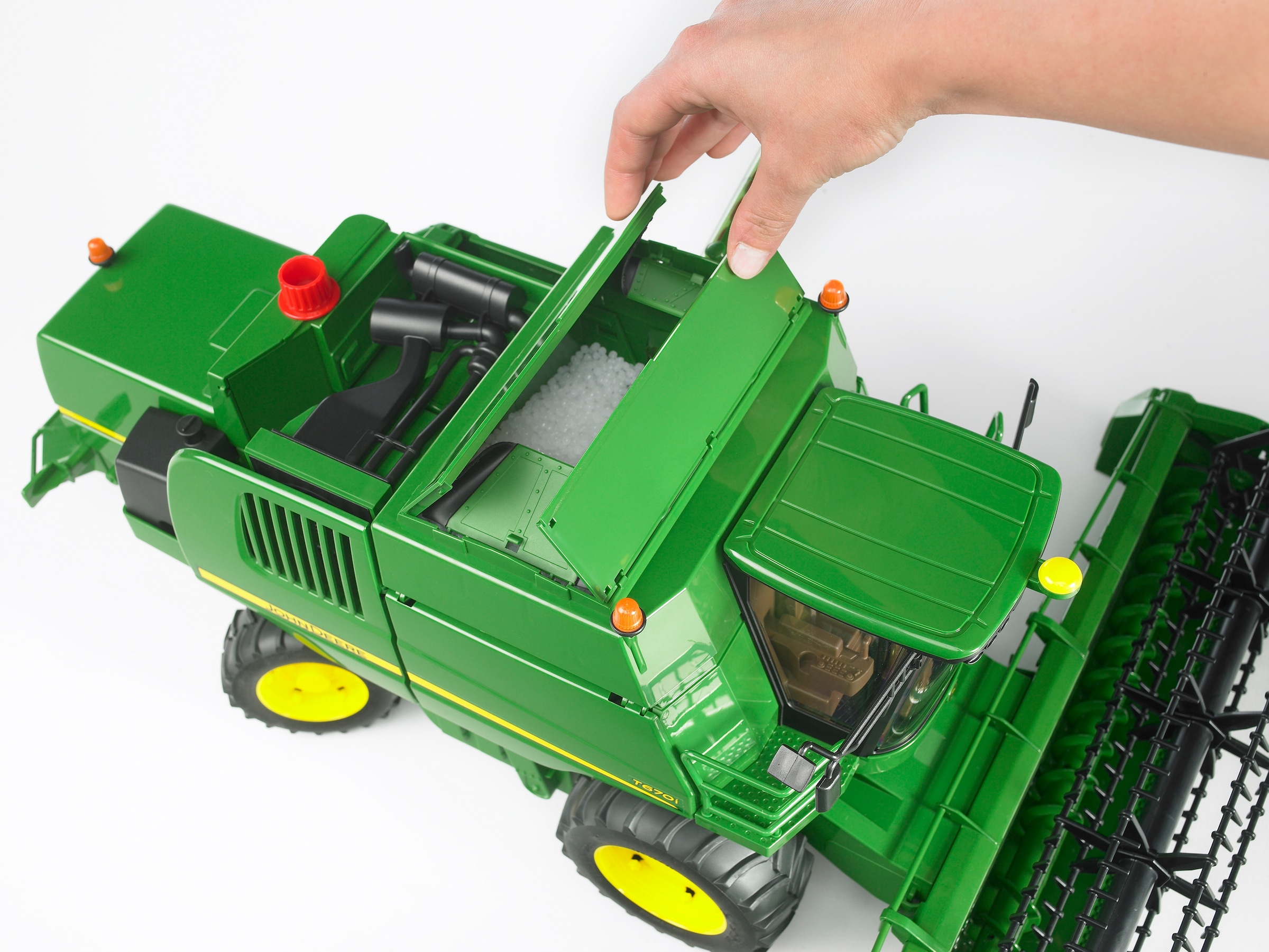 Bruder® Spielzeug-Mähdrescher »John Deere Mähdrescher T670i 60 cm (02132)« Made in Europe