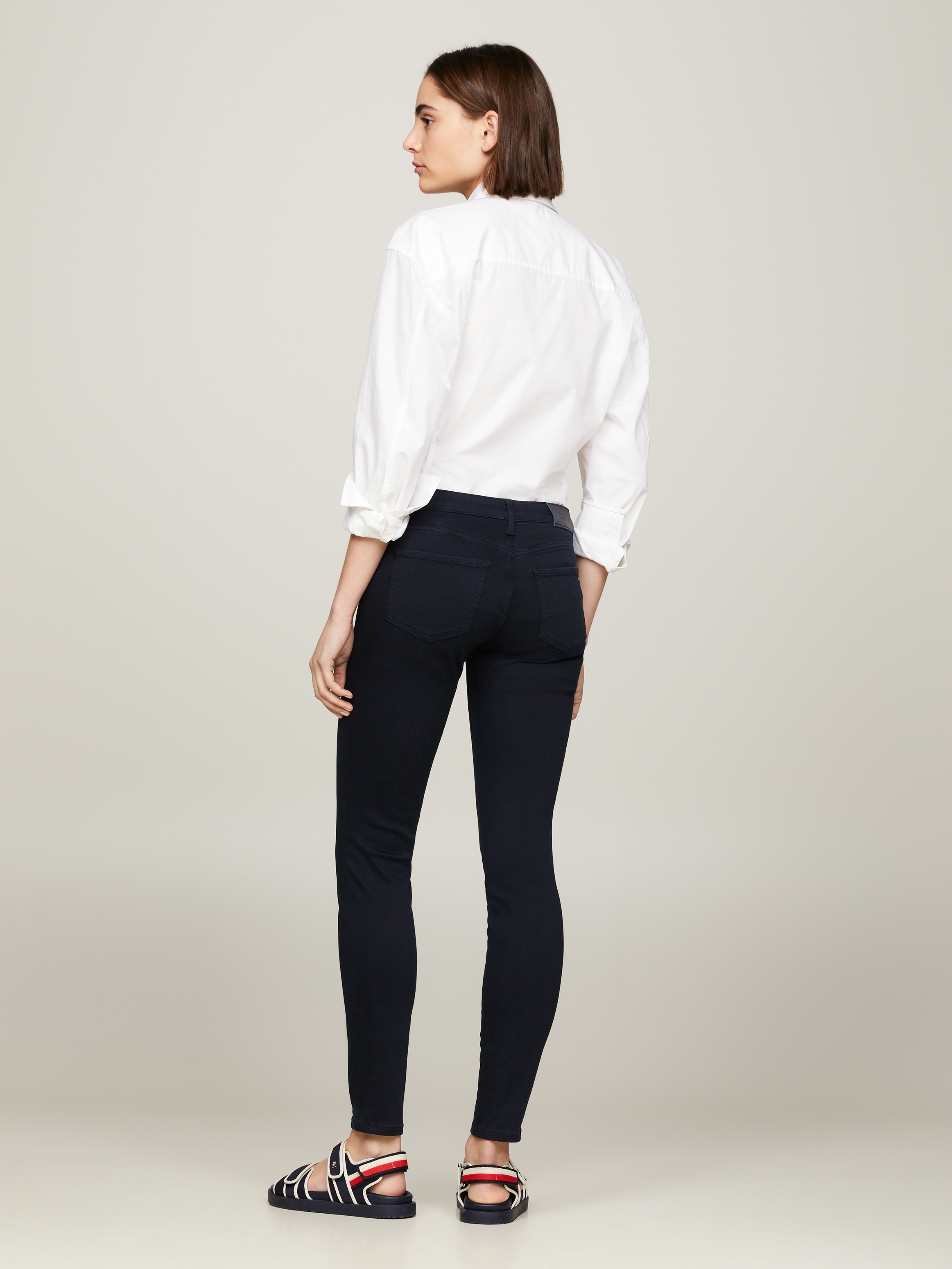 Tommy Hilfiger Skinny-fit-Jeans »TH FLEX COMO SKINNY RW GYA«, (TH FLEX COMO SKINNY RW), mit Tommy Hilfiger Logo-Badge