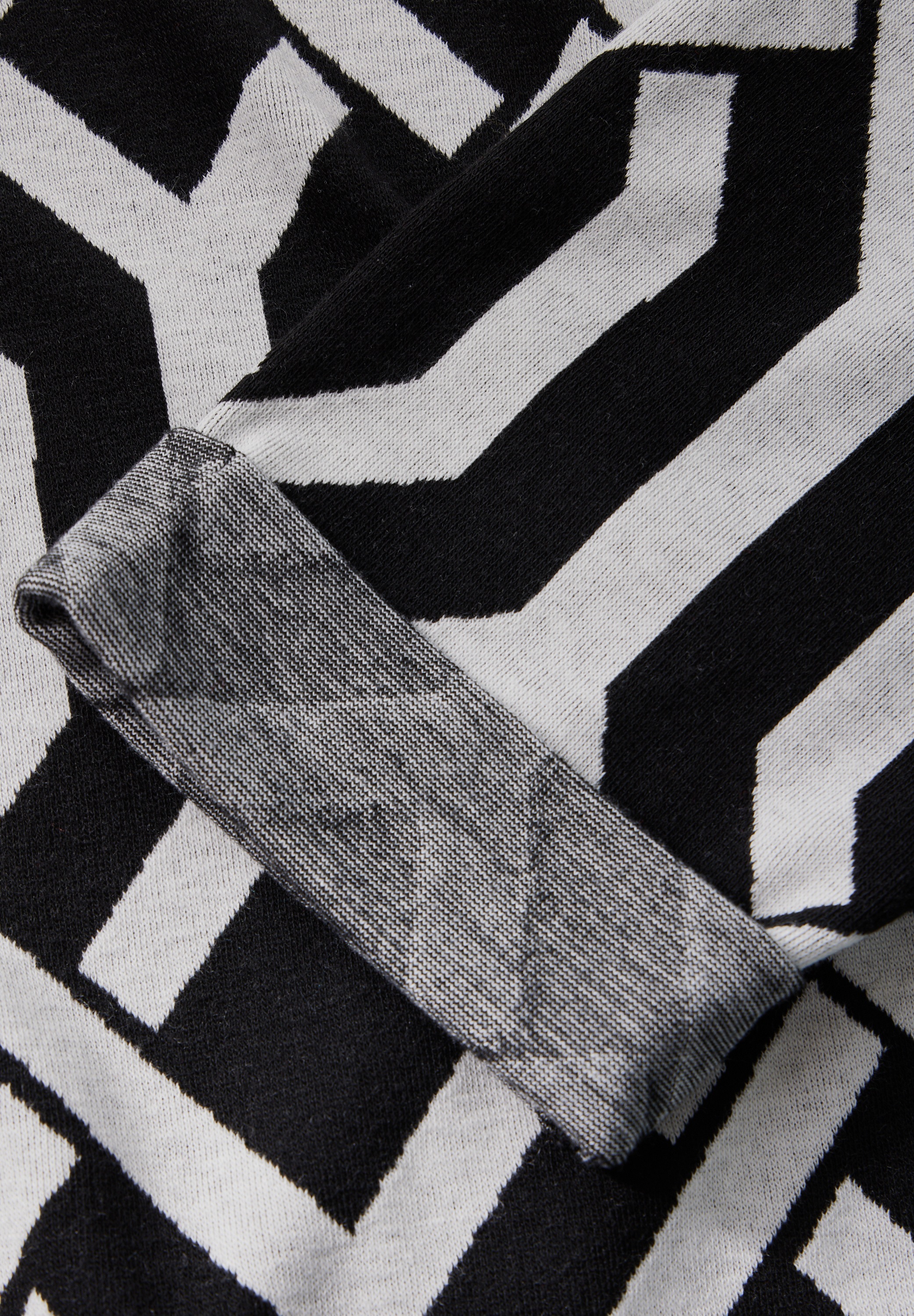 STREET ONE Langarmshirt, mit Jacquard Muster