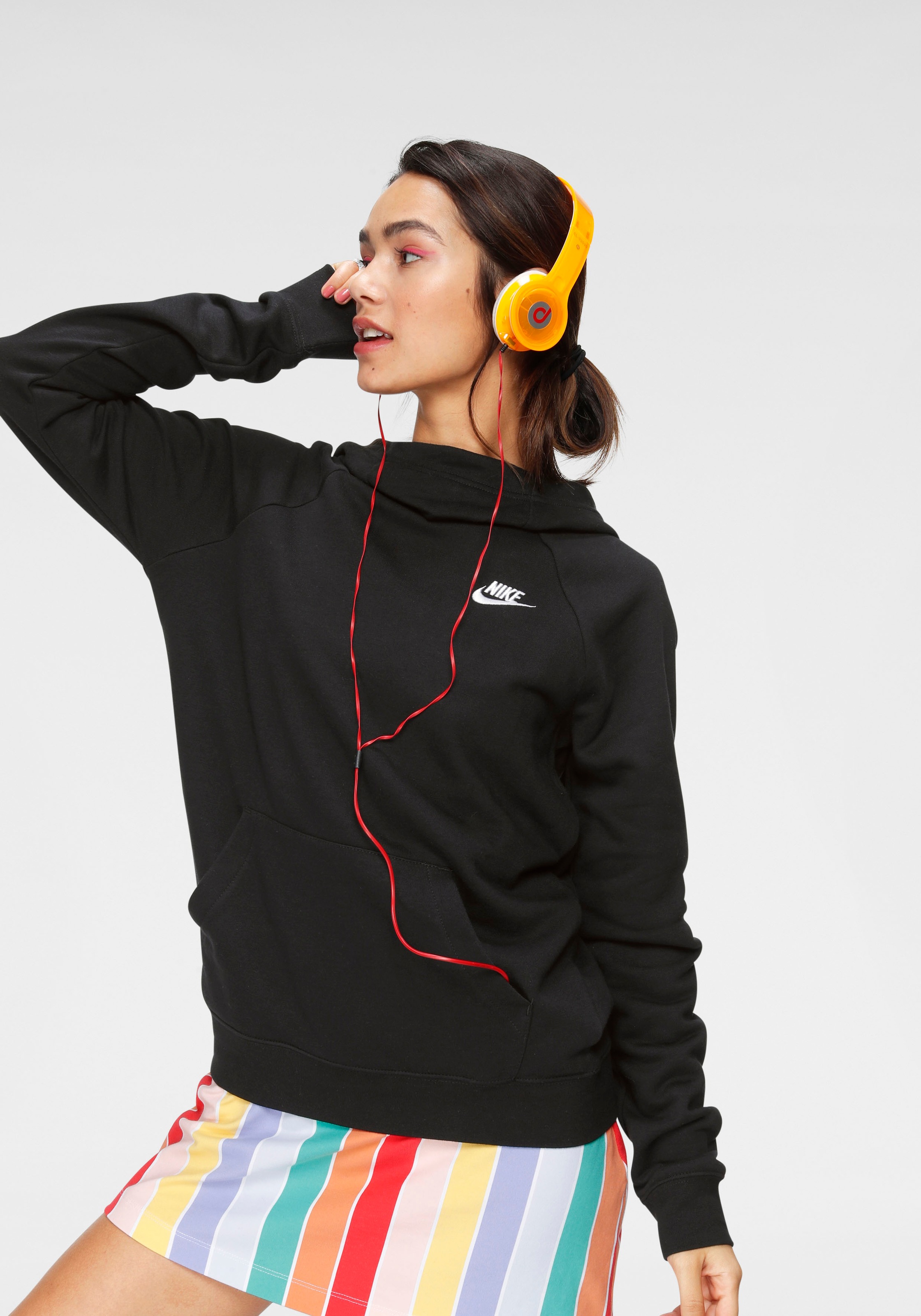 Nike Sportswear Kapuzensweatshirt »ESSENTIAL WOMENS FUNNEL-NECK FLEECE« kaufen