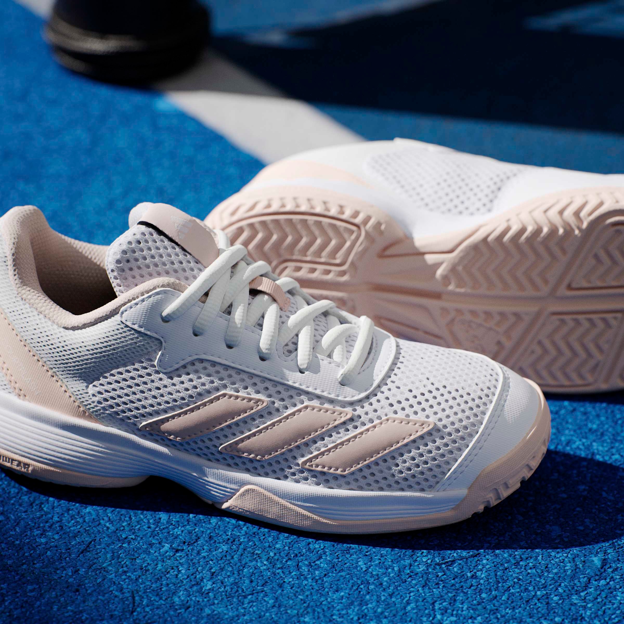 adidas Performance Tennisschuh »COURTFLASH KIDS«  für Hartcourt, All-Court