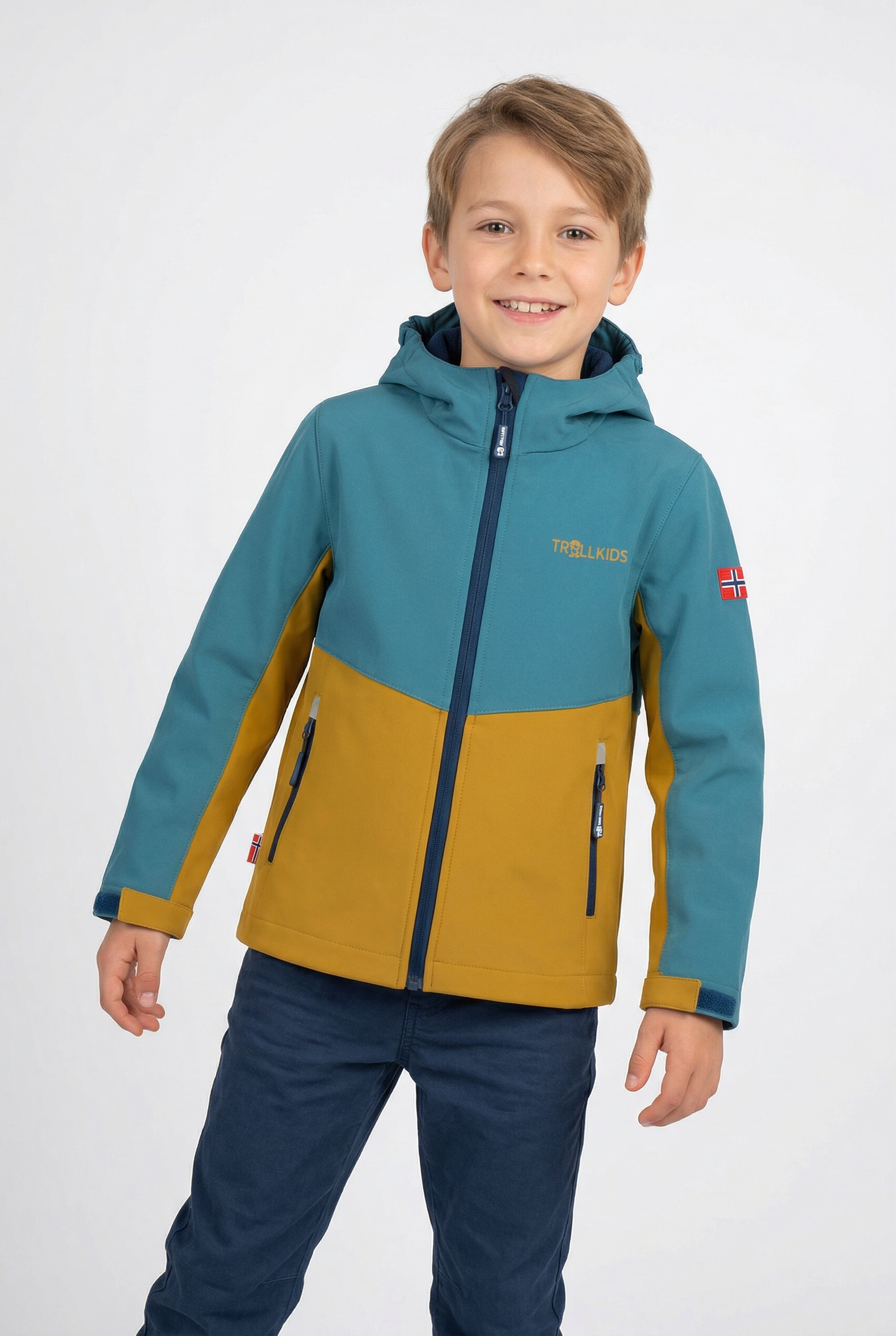 TROLLKIDS Softshelljacke »KIDS KRISTIANSAND JACKET« für Kinder und Jugendliche, sportlicher Stil