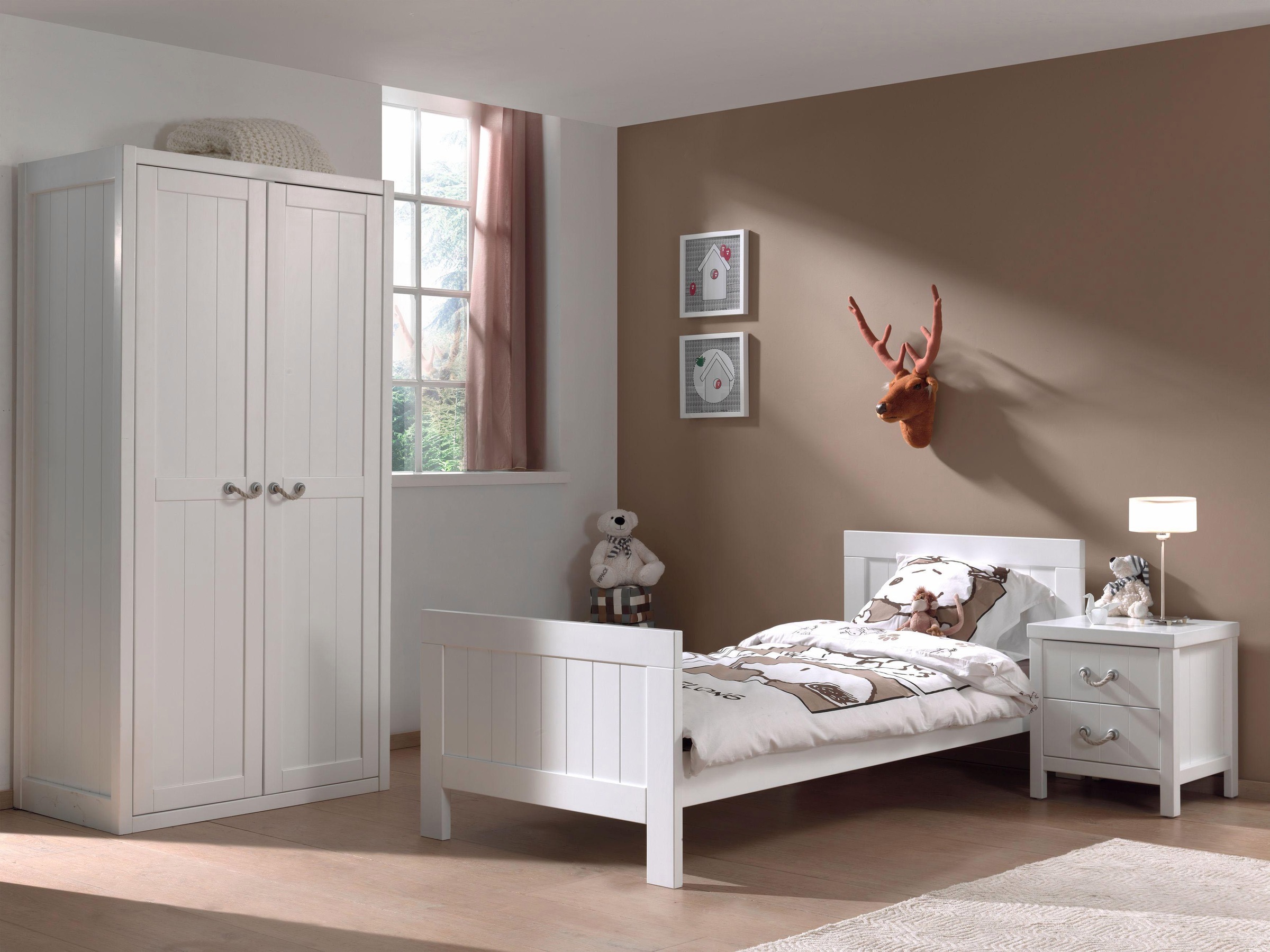 Vipack Kleiderschrank »Lewis«, (Made in Europe), in 2 Breiten, MDF-Oberfläche