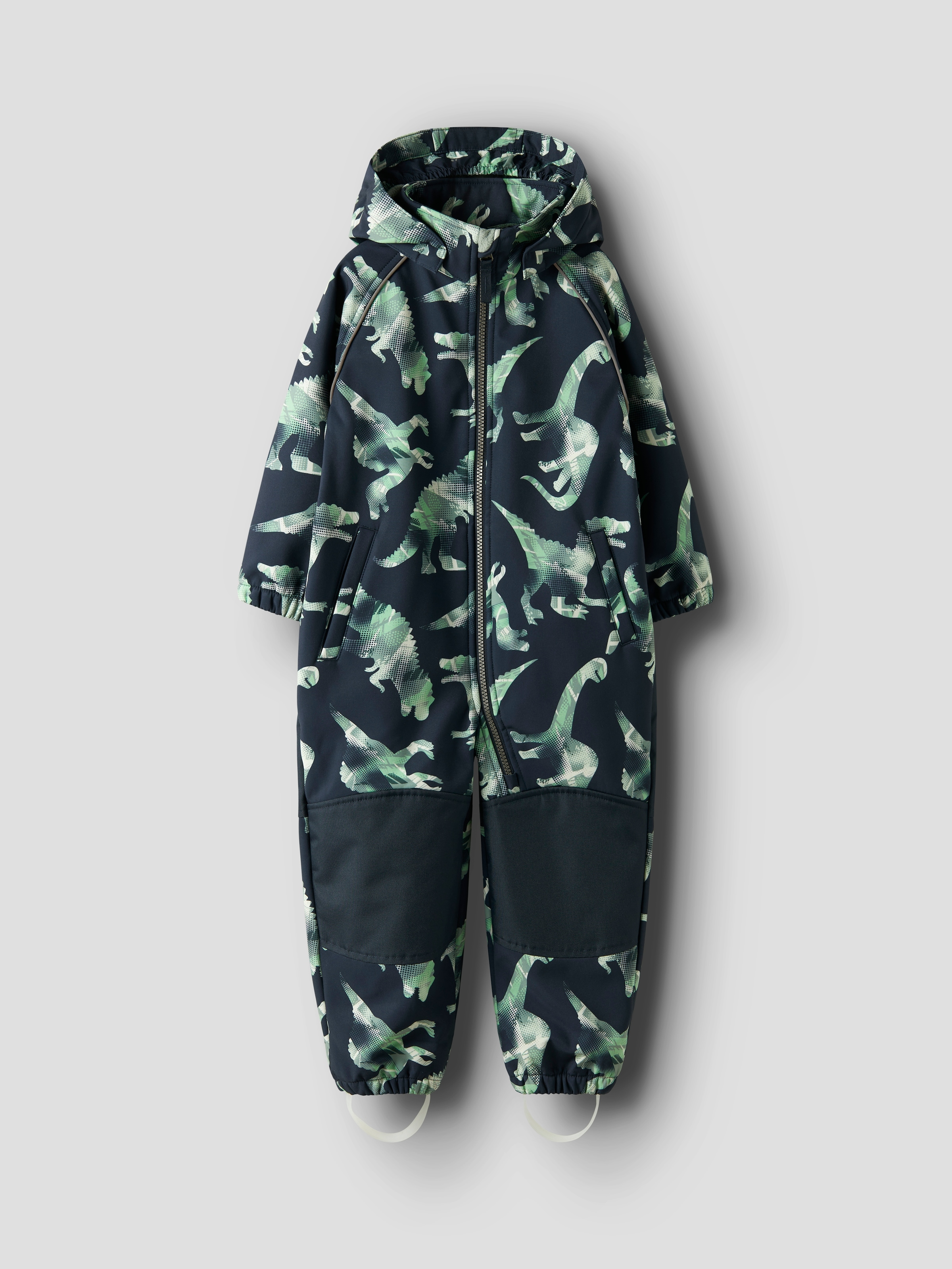 Name It Overall »NMMALFA08 SOFTSHELL SUIT AOP 1FO NOOS« mit dekorativen und reflektierenden Details