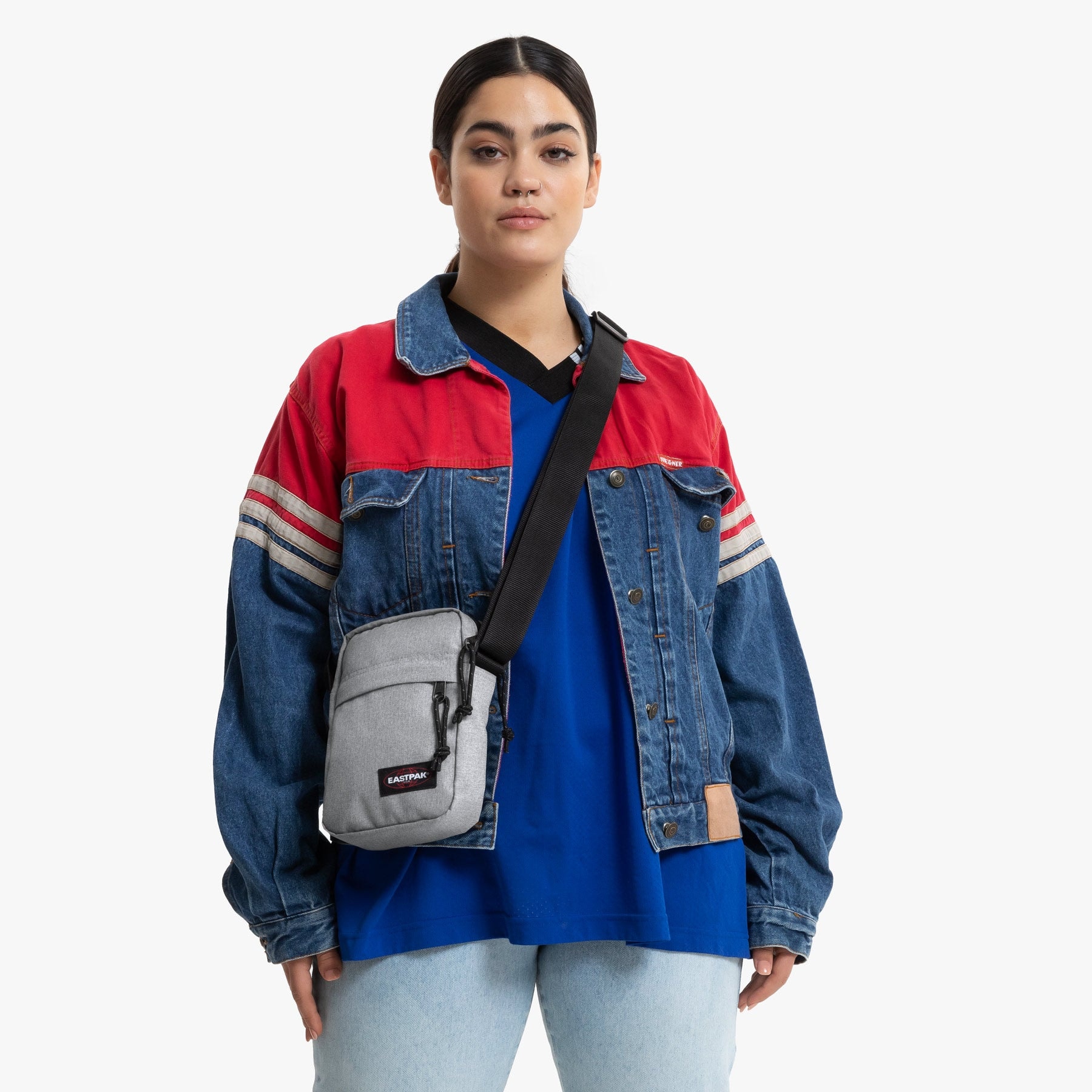 Eastpak Schultertasche »THE ONE« Kleine Umhängetasche, Crossbody Bag mit mehreren Fächern