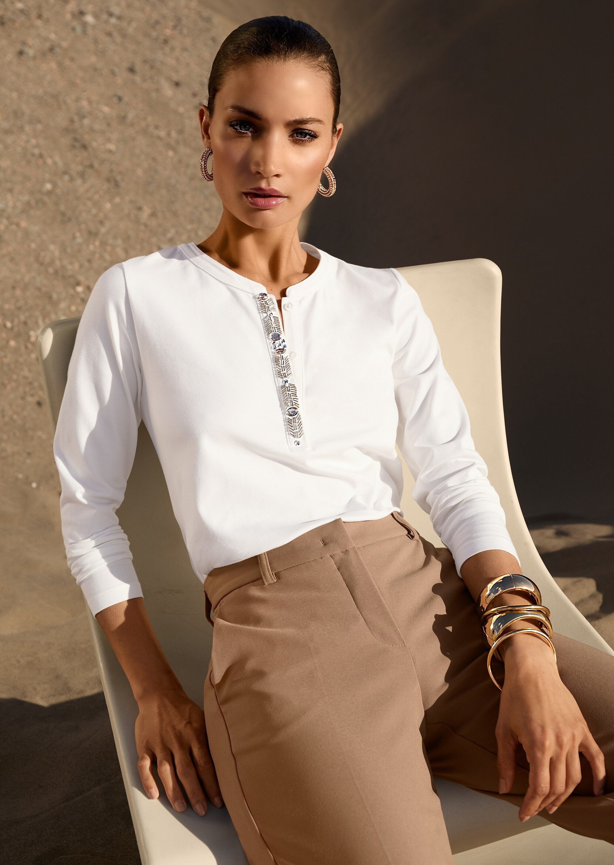 MADELEINE Langarmshirt »Blusenshirt Elegantes Shirt mit Schmucksteinen«