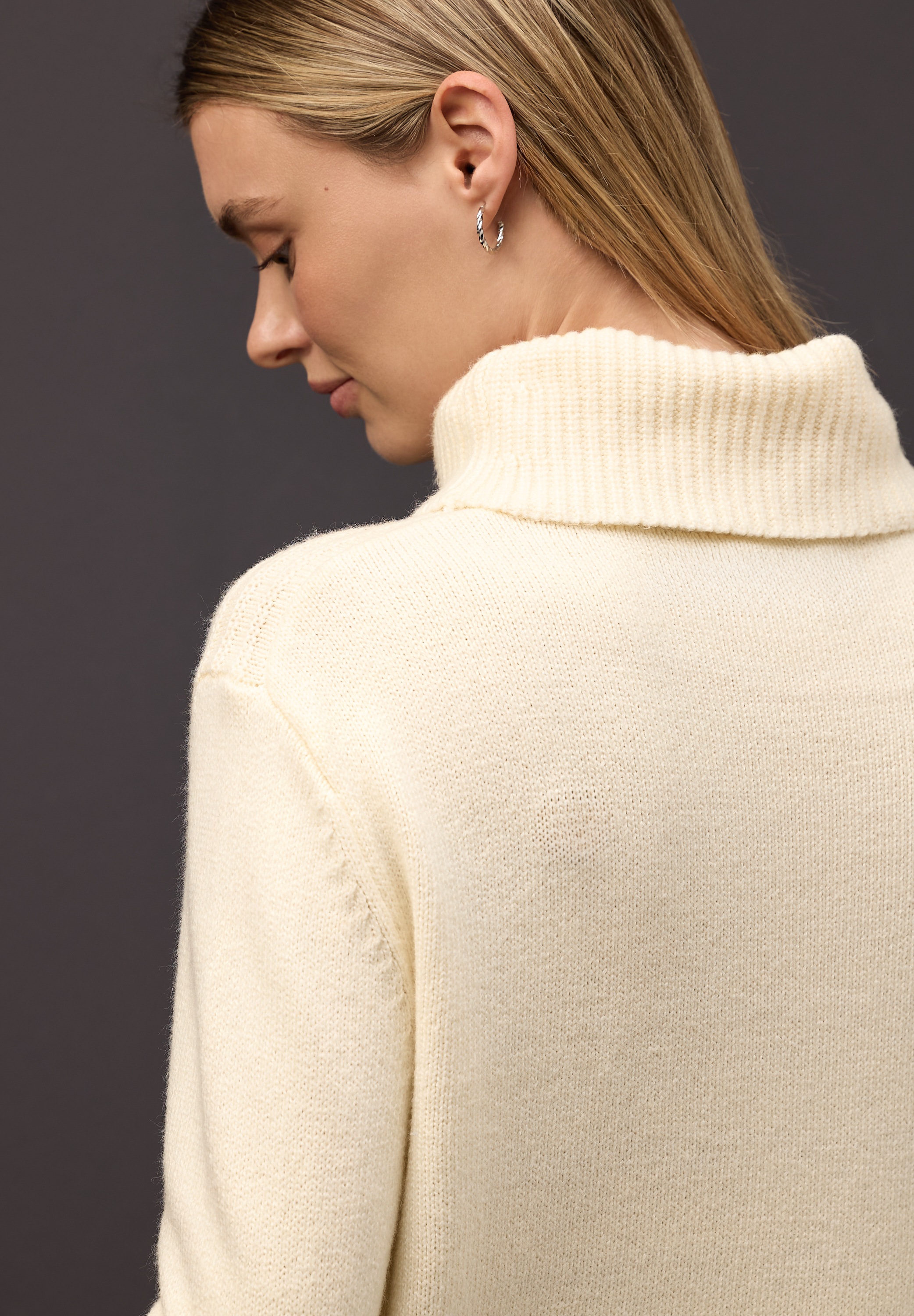 STREET ONE Rollkragenpullover mit feinem Strickmuster
