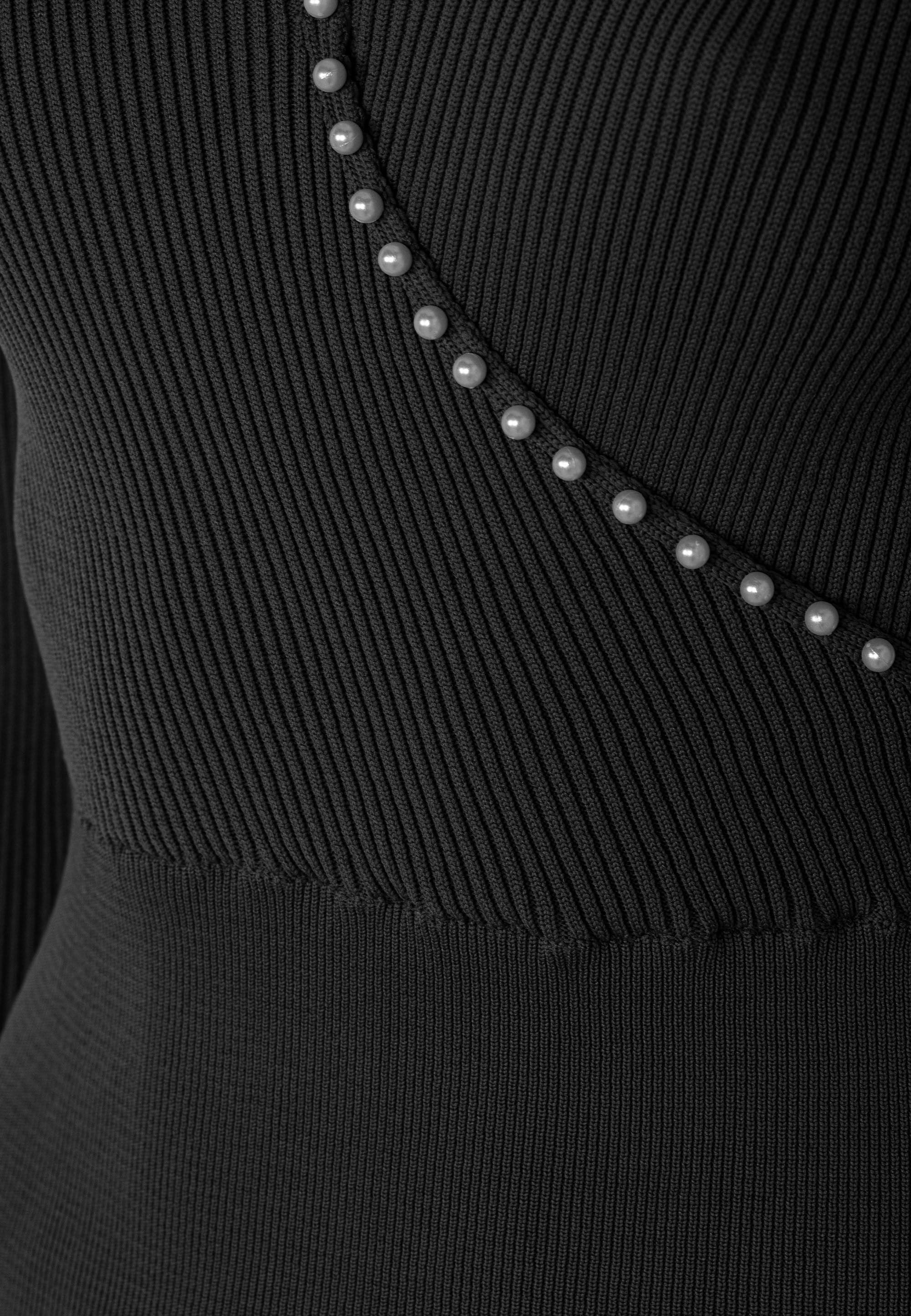 Cipo & Baxx V-Ausschnitt-Pullover »WP207« mit Perlen-Besatz