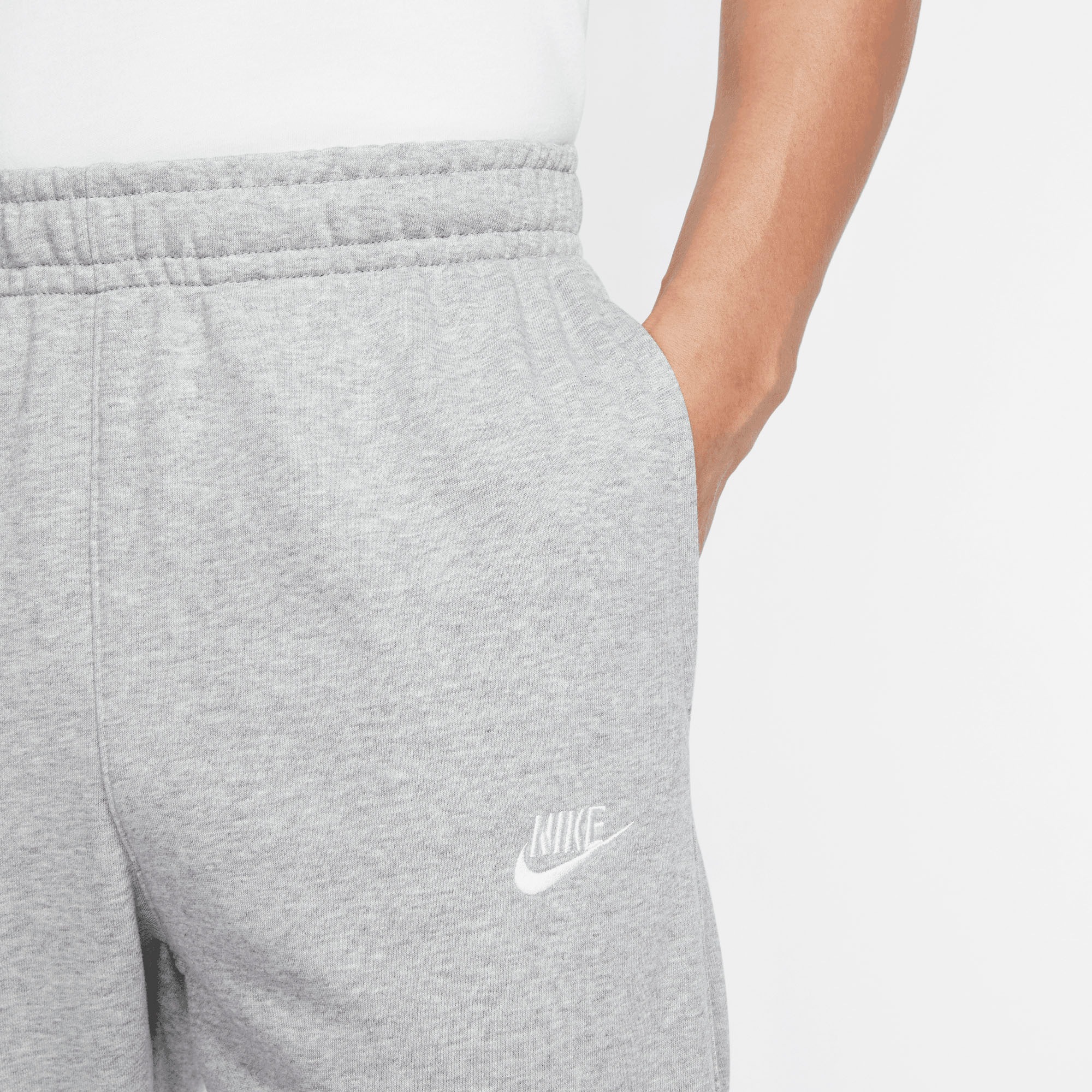 Nike Sportswear Jogginghose »CLUB MENS FRENCH TERRY PANTS«