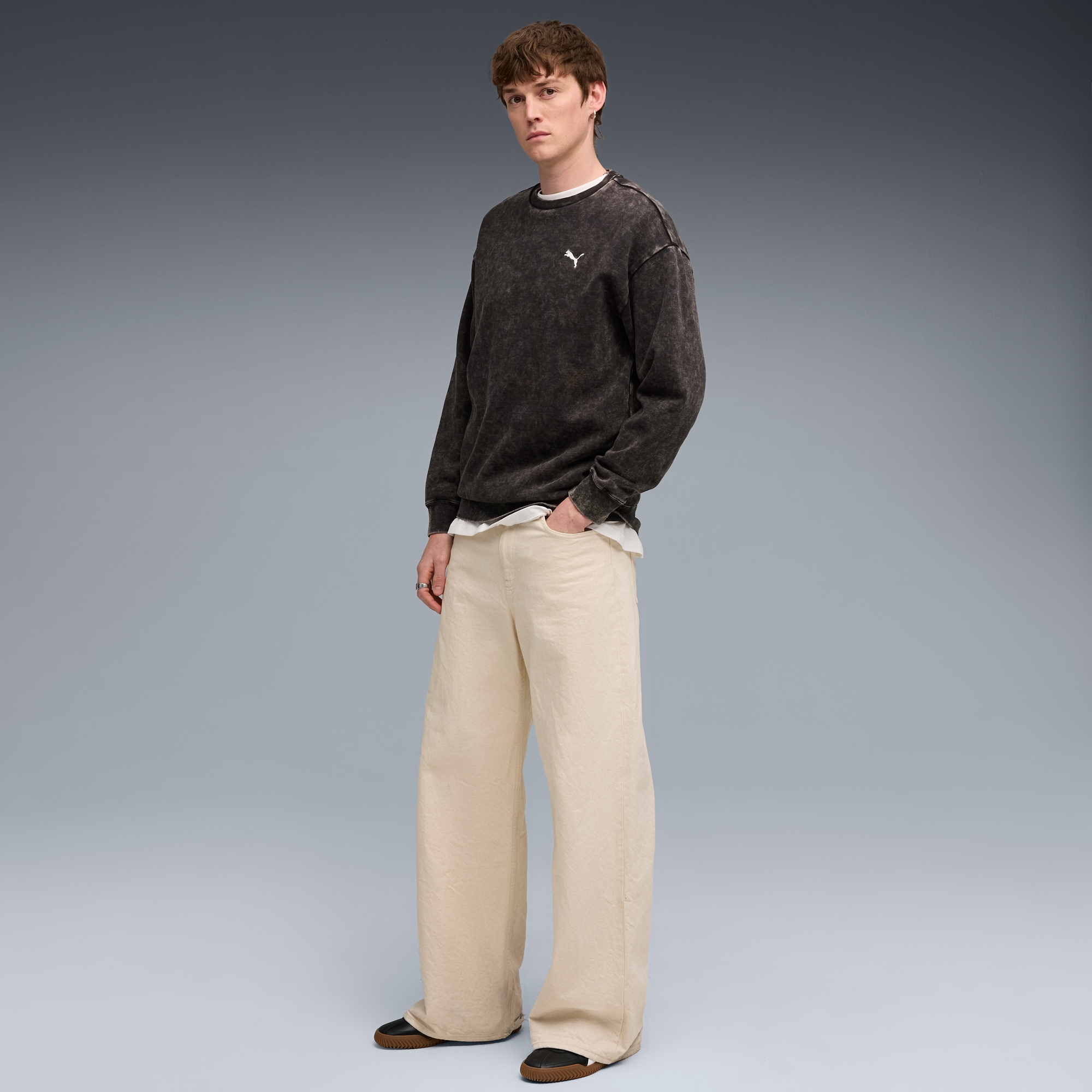 PUMA Langarmshirt »ESS ELEVATED RELAXED WASH CREW FL« sportlicher Stil