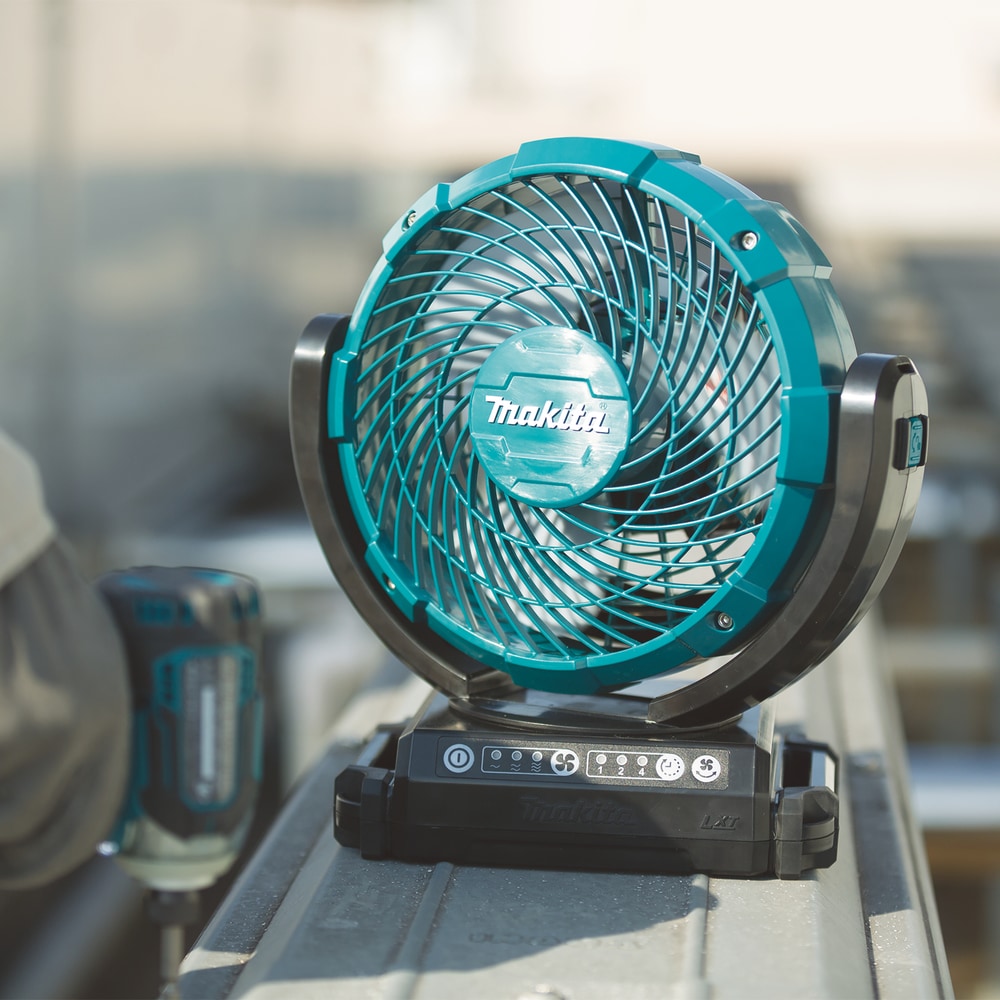 Makita Akku-Ventilator »»DCF102Z« 18V, 4,6 m³/min, 3,0 m/s, 3-stufig, ohne Akku und Ladegerät« kompakter, leistungsfähig, mit 3 Luftstromeinstellungen + Drehbewegung