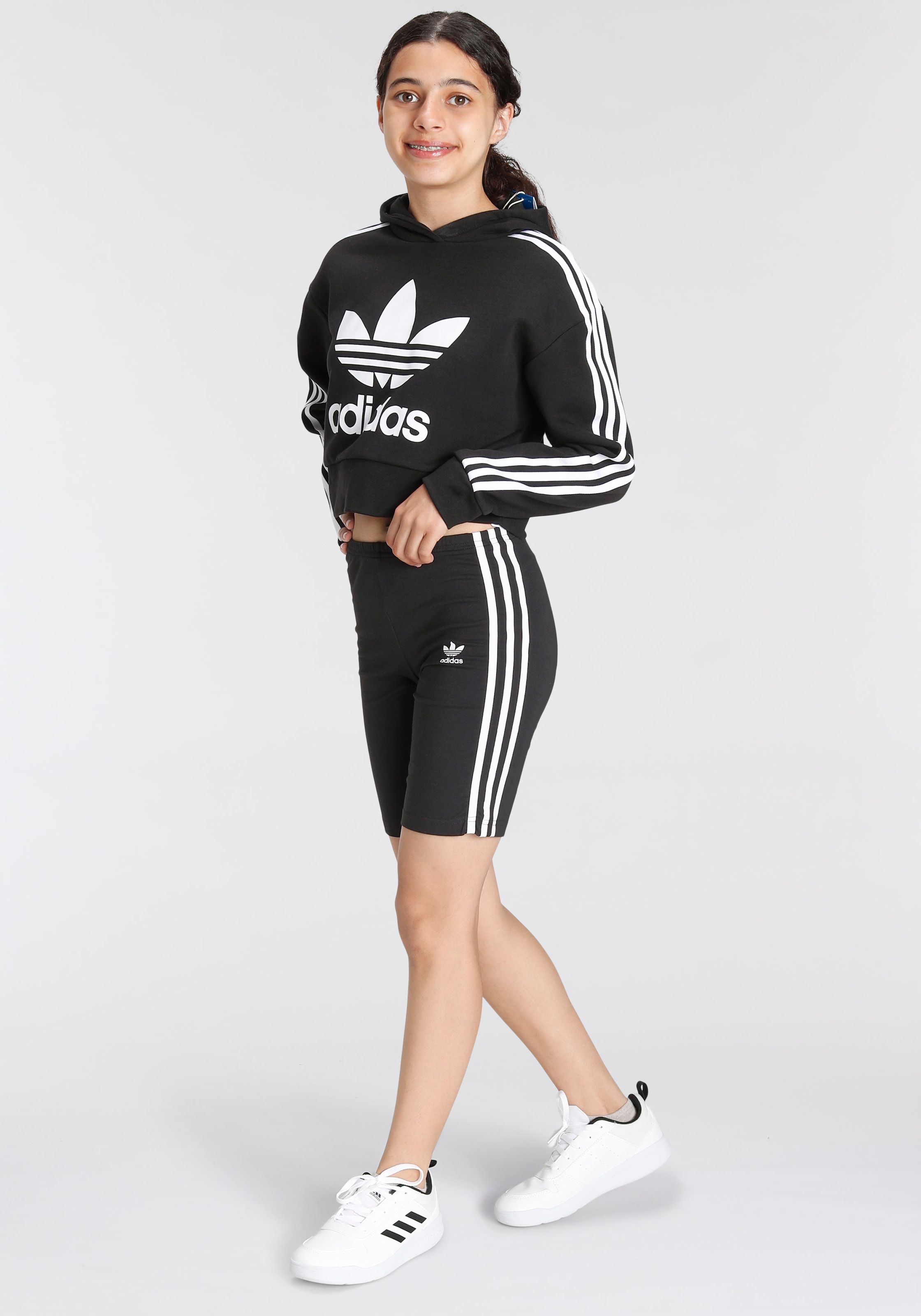 adidas Originals Leggings »ADICOLOR RADLERHOSE«, (1 tlg.)