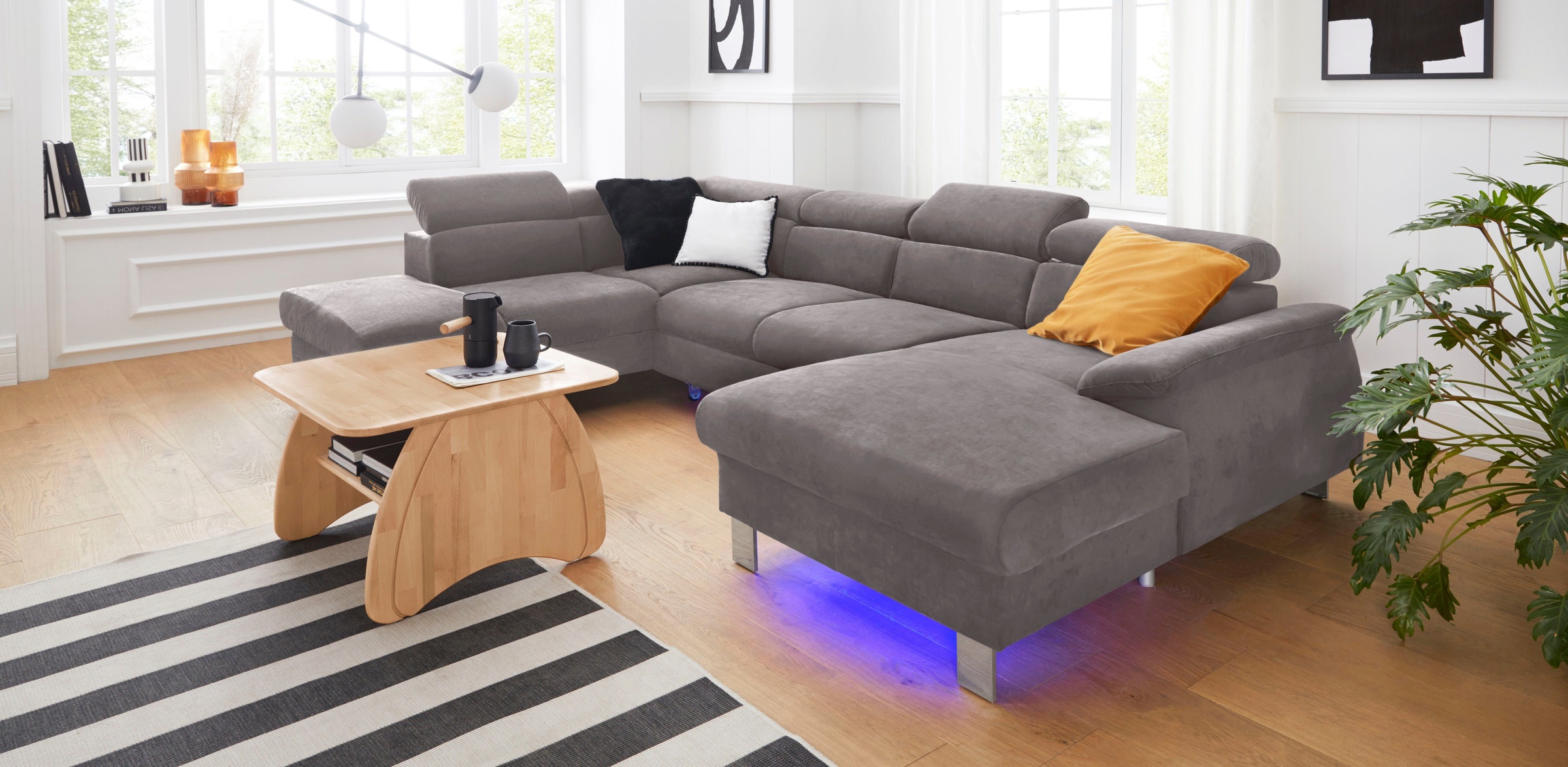 COTTA Polstergarnitur »Komaris U-Form«, (Set), Set bestehend aus: Wohnlandschaft mit Kopfteilverstellung & Hocker