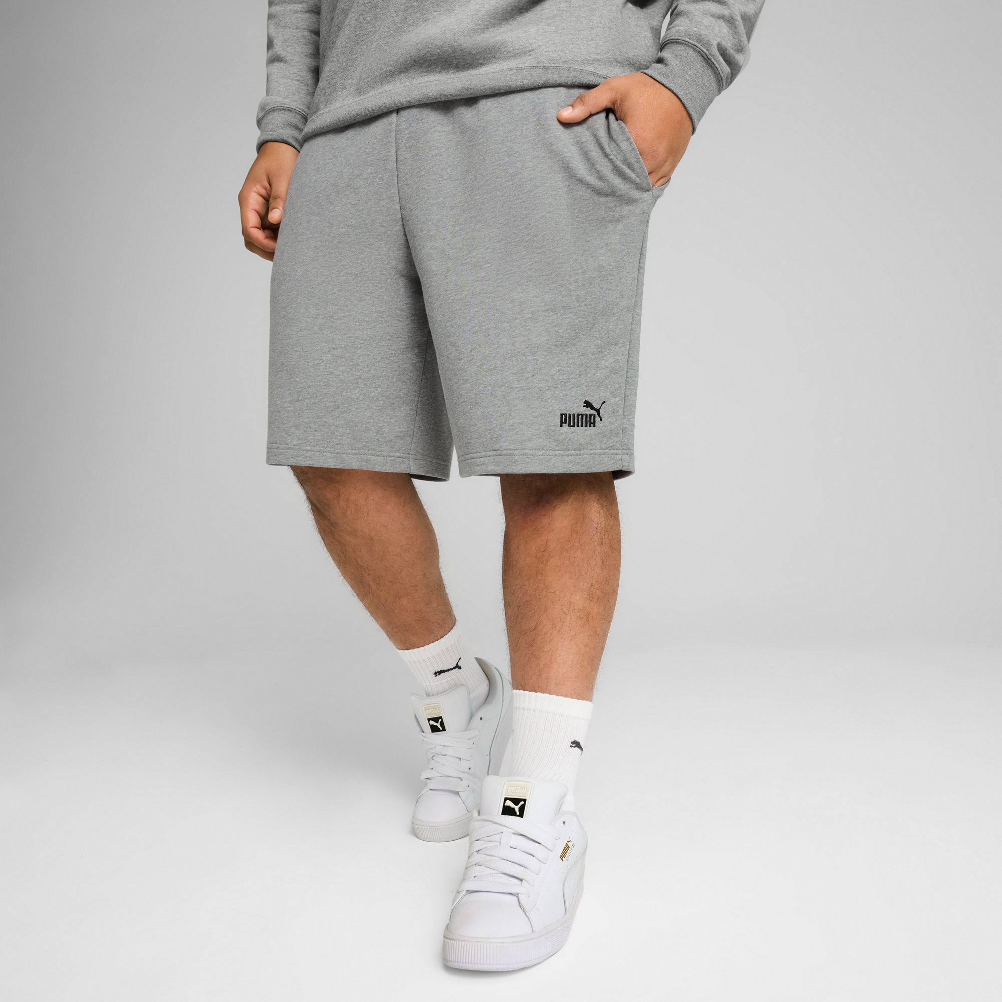 PUMA Trainingsshorts »ESS NO. 1 LOGO SHORTS 10"«, Sweatshorts mit weichem French Terry Material