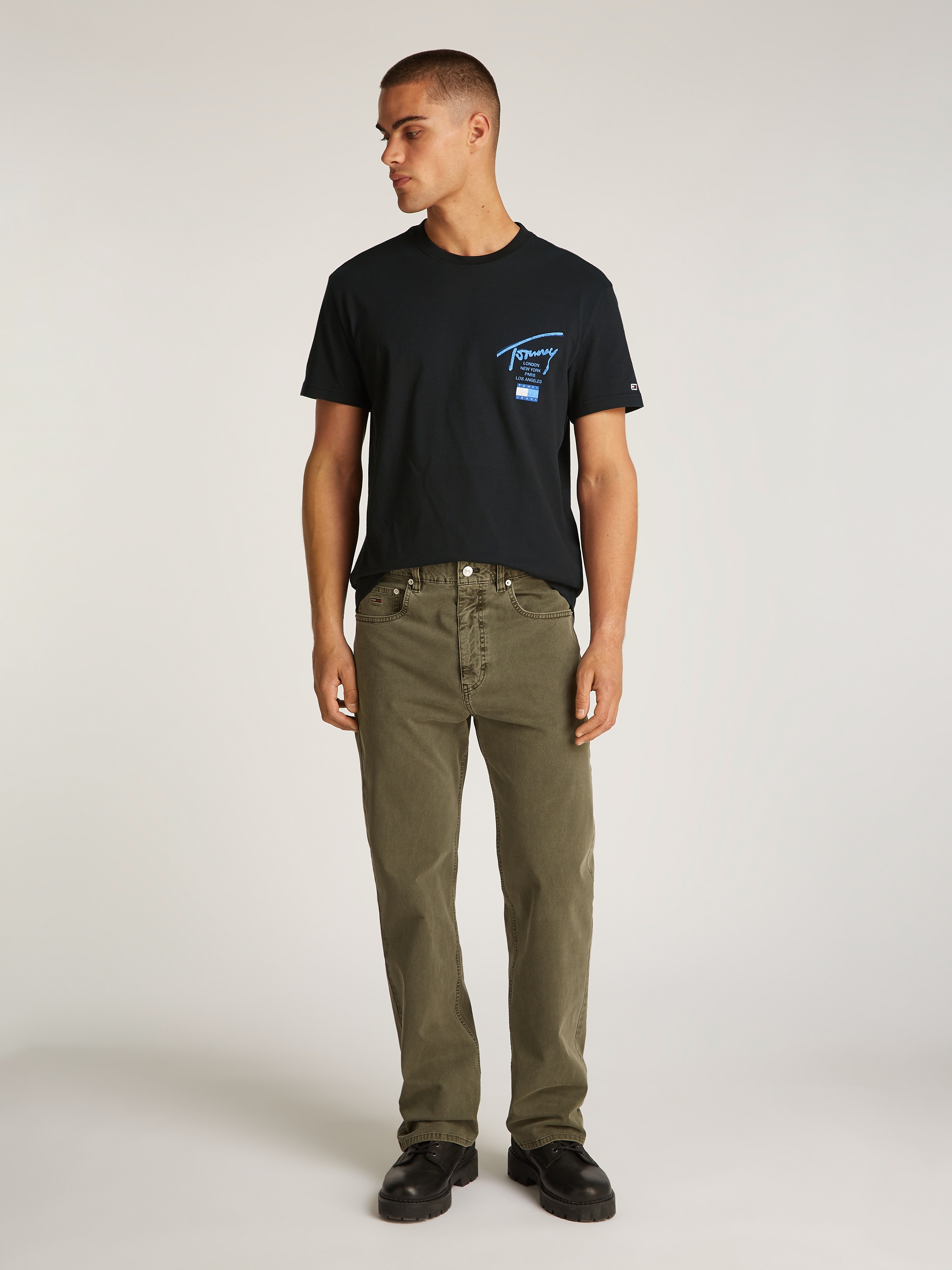 Tommy Jeans Plus Rundhalsshirt »TJM REG TOMMY SIGN CITY TEE EXT«, in Großen Größen, Logstickerei am Ärmel, Logodruck