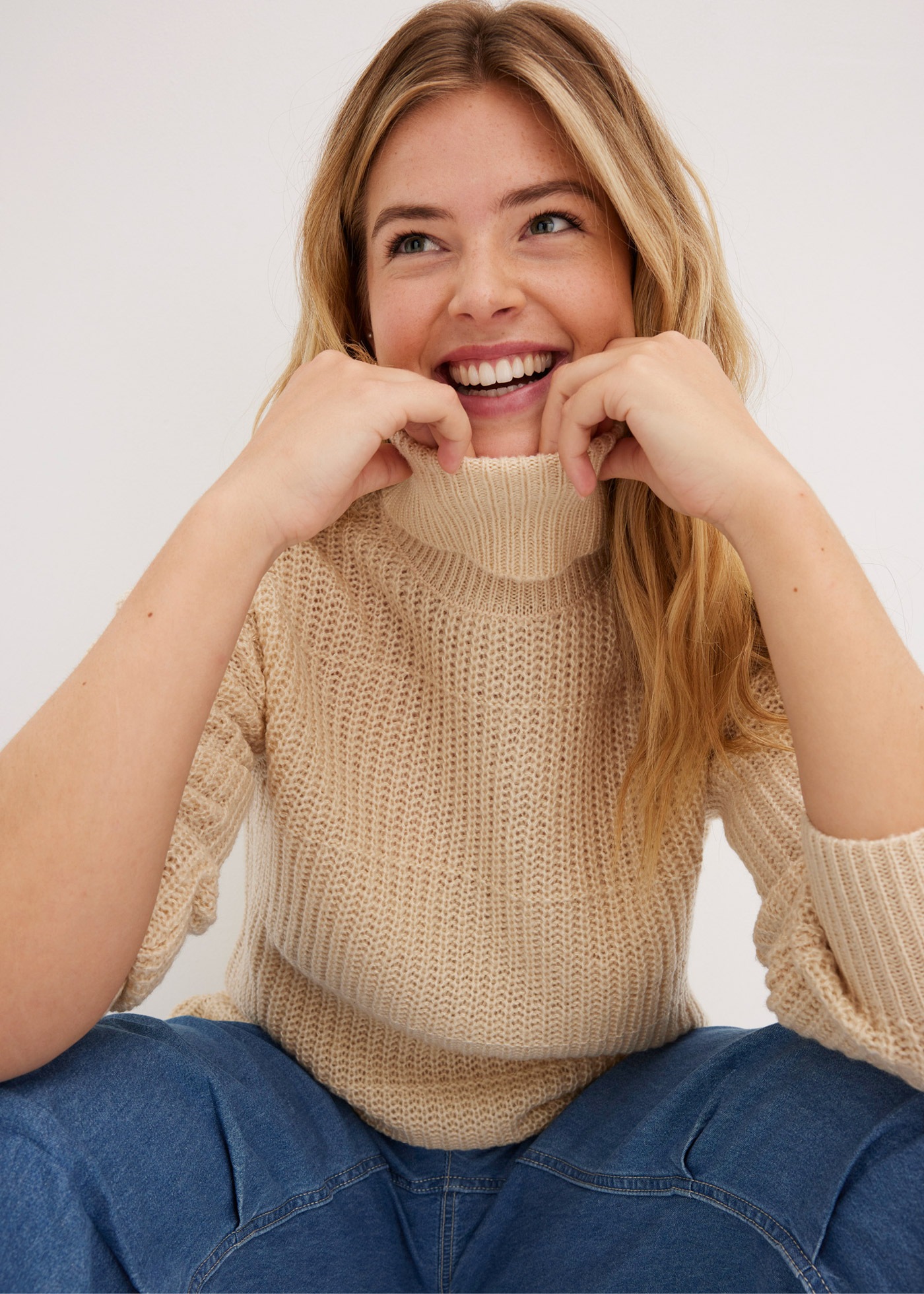 bonprix Rollkragenpullover aus Polyacryl, mit Rollkragen, für kühle Tage, lässige Passform