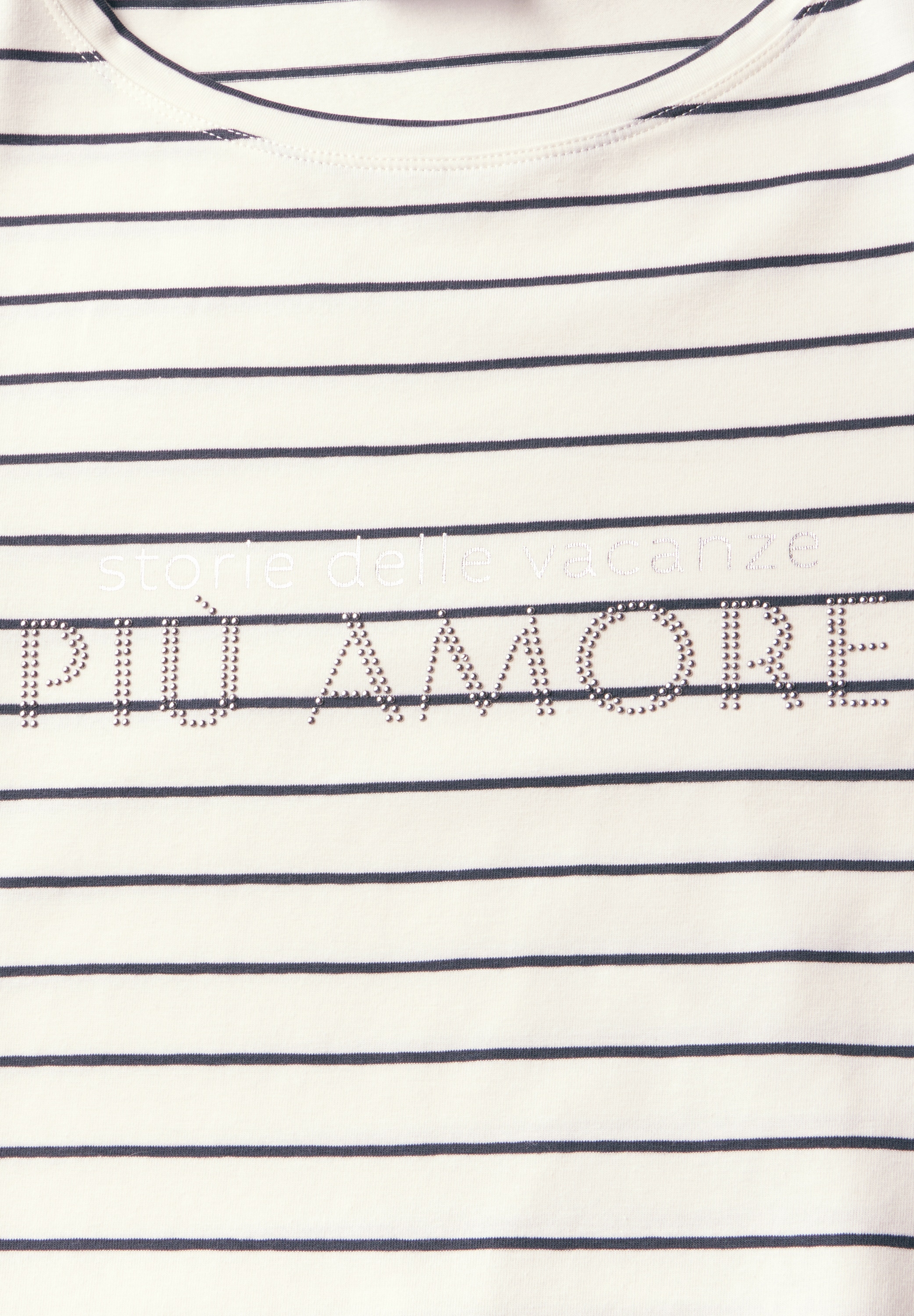 Cecil mit Schriftzug