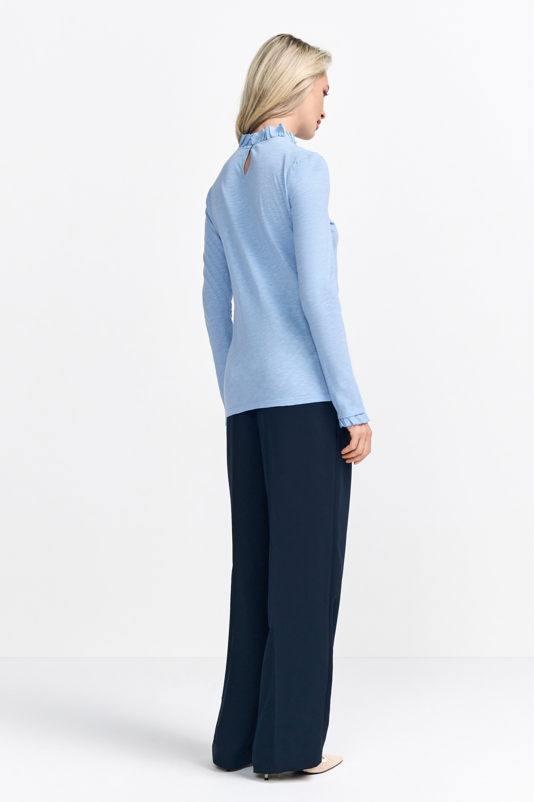 RICHROYAL Langarmshirt »2409 O Slub F LS«, mit Rüschenkante an Ausschnitt und Ärmelsaum
