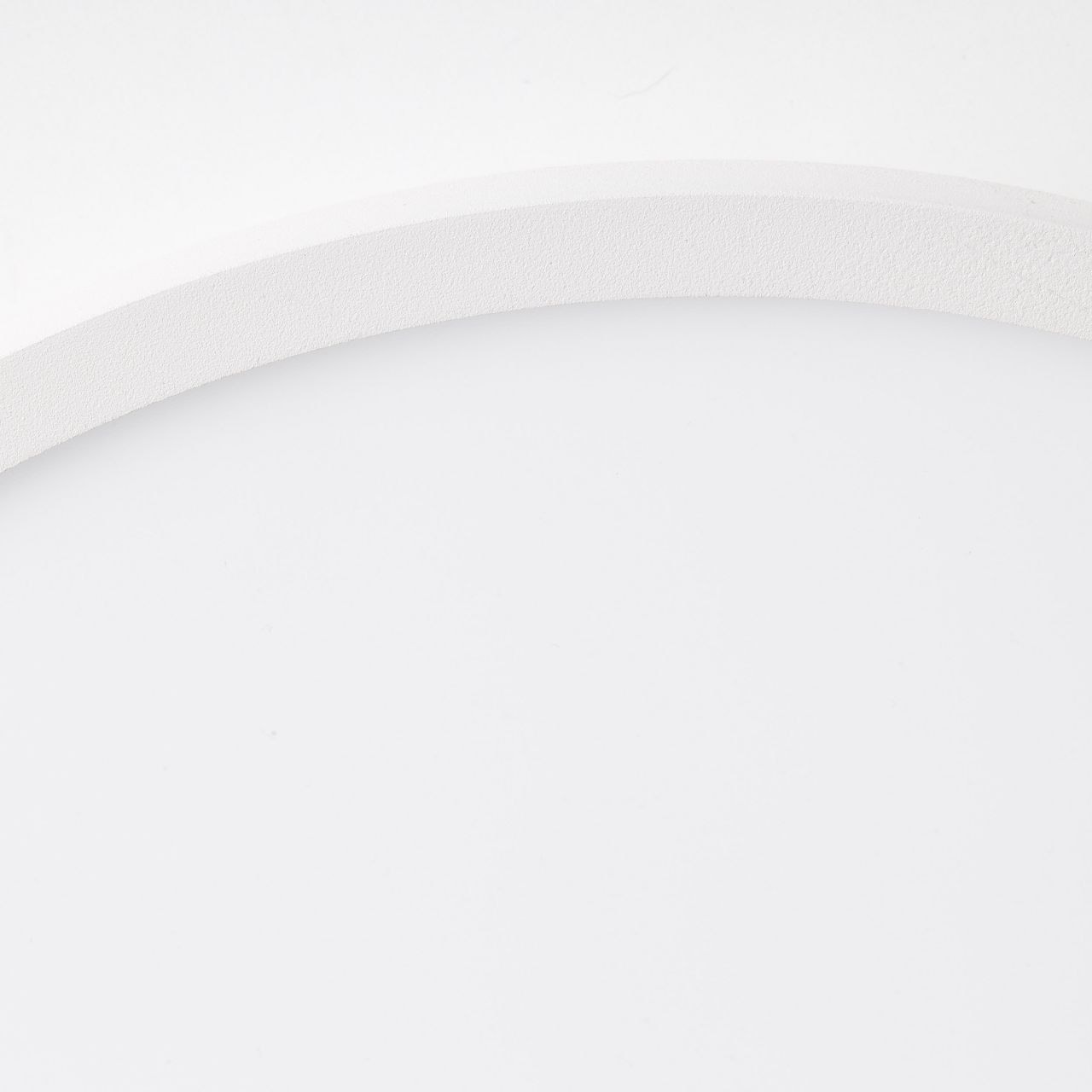 Brilliant LED Panel »Buffi«, 1 flammig-flammig, Ø 35 cm, 2400 lm, warmweiß,  Metall/Kunststoff, sand/weiß/warmweiß online kaufen | mit 3 Jahren XXL  Garantie | Pendelleuchten