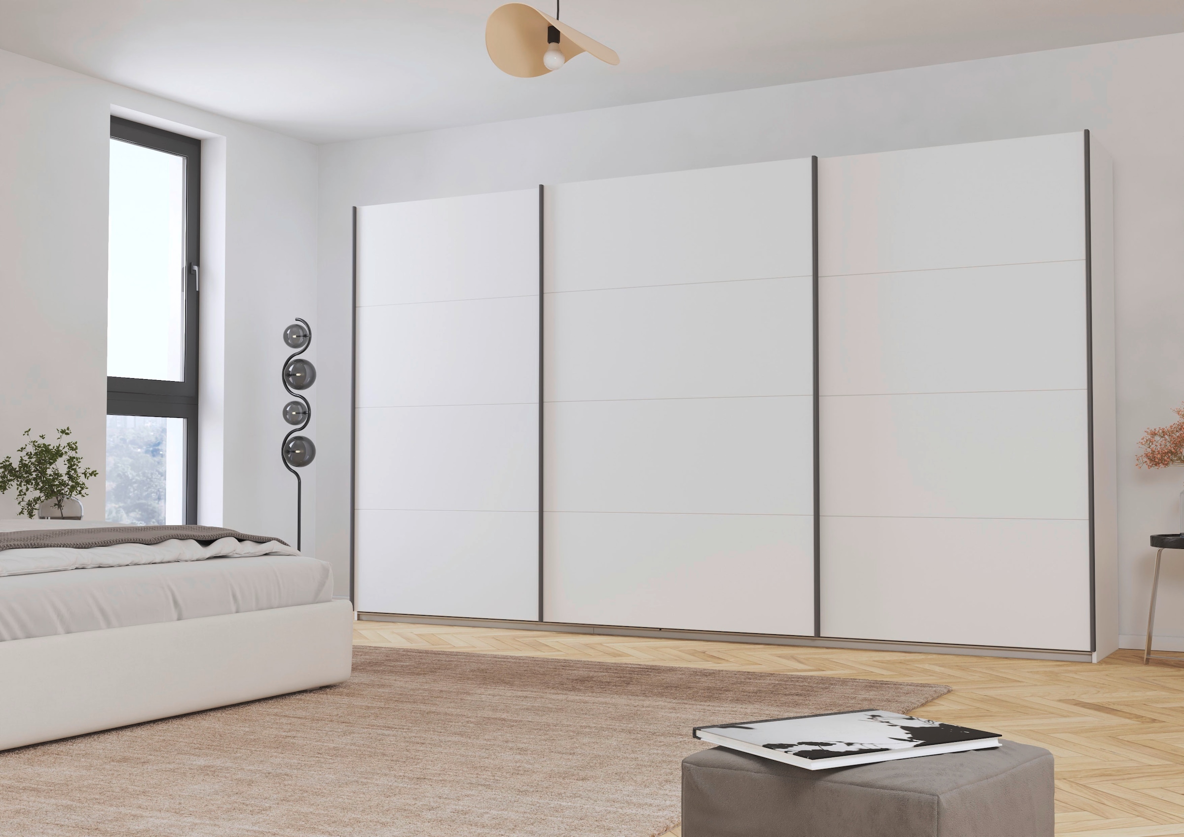 rauch Schwebetürenschrank »Kleiderschrank Schrank Garderobe AGORDO mit Dekor- oder Hochglanzfront«, (in zwei Griff-Farben), durchdachte Innenausstattung, in 4 Breiten und 2 Höhen MADE IN GERMANY