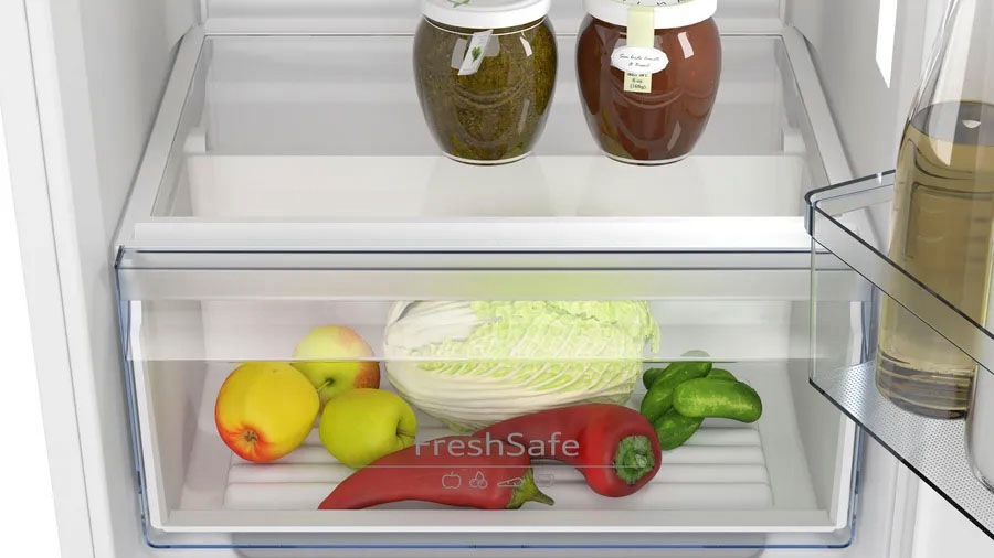 NEFF Einbaukühlschrank N 30 »KI2221SE0«, Fresh Safe: Schublade für flexible Lagerung von Obst & Gemüse