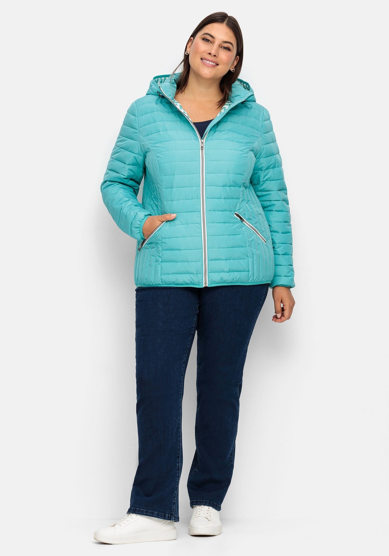 Sheego Steppjacke »Steppjacke leicht wattiert, mit abnehmbarer Kapuze«