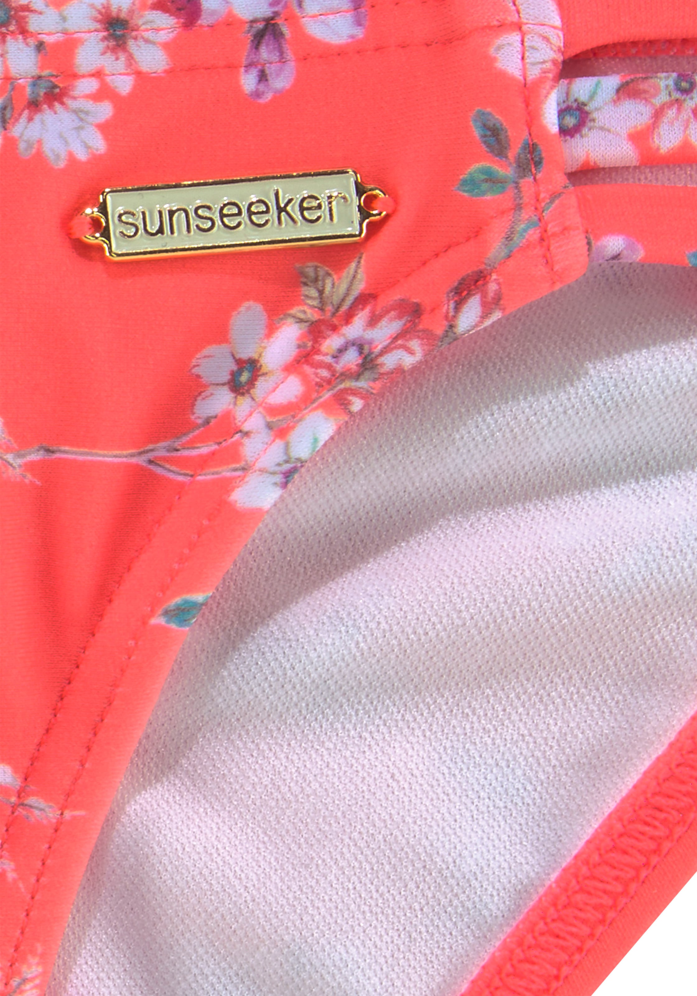 mit sommerlichem »Ditsy Sunseeker Kids«, bei Print Triangel-Bikini